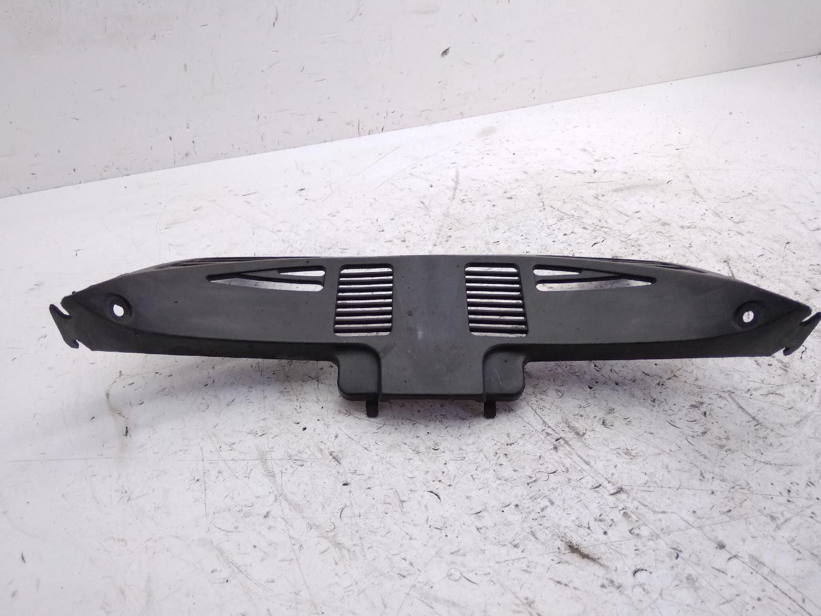 Honda transalp xl v 650 carena griglia superiore 2002 2002 rd11a02e