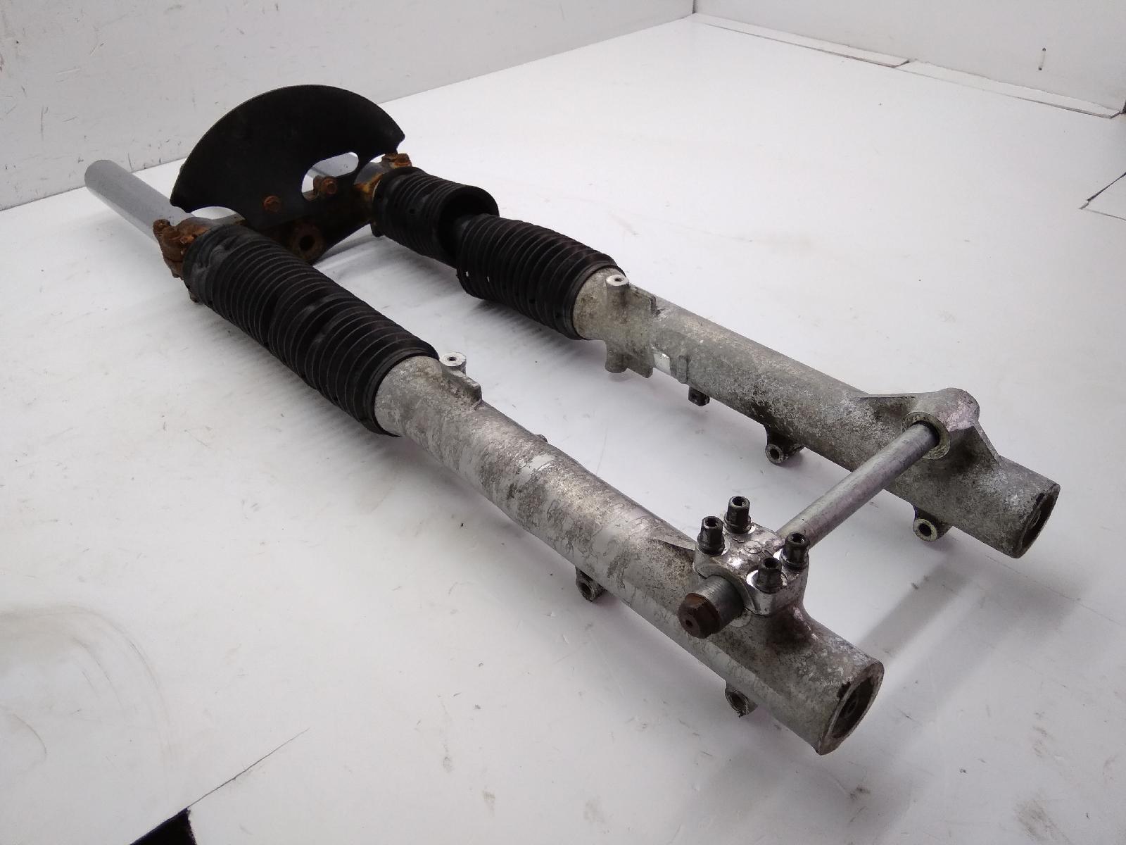 Honda transalp xl v 650 forcella con ruggine su steli parte alta 2002 2002 rd10a01f