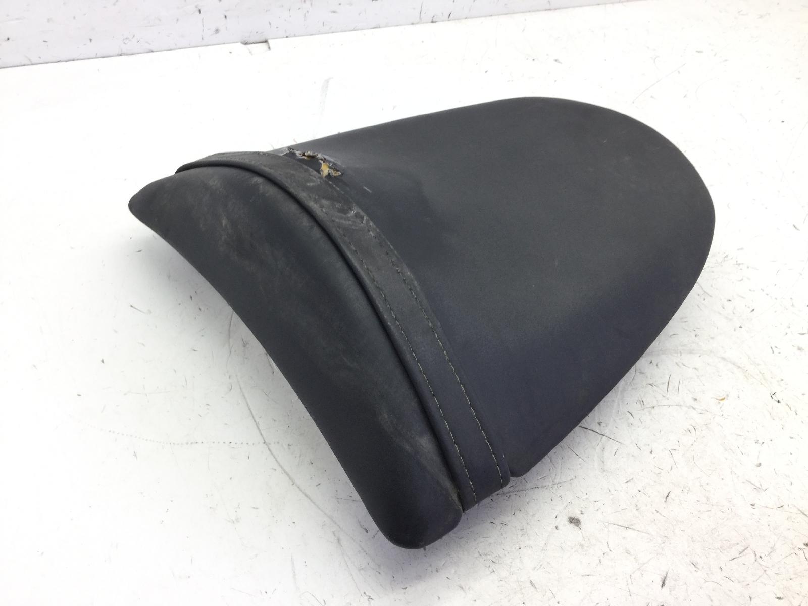 Kawasaki z 750 sella saddle passeggero posteriore con fodera strappata 2004 2005 zr750jja