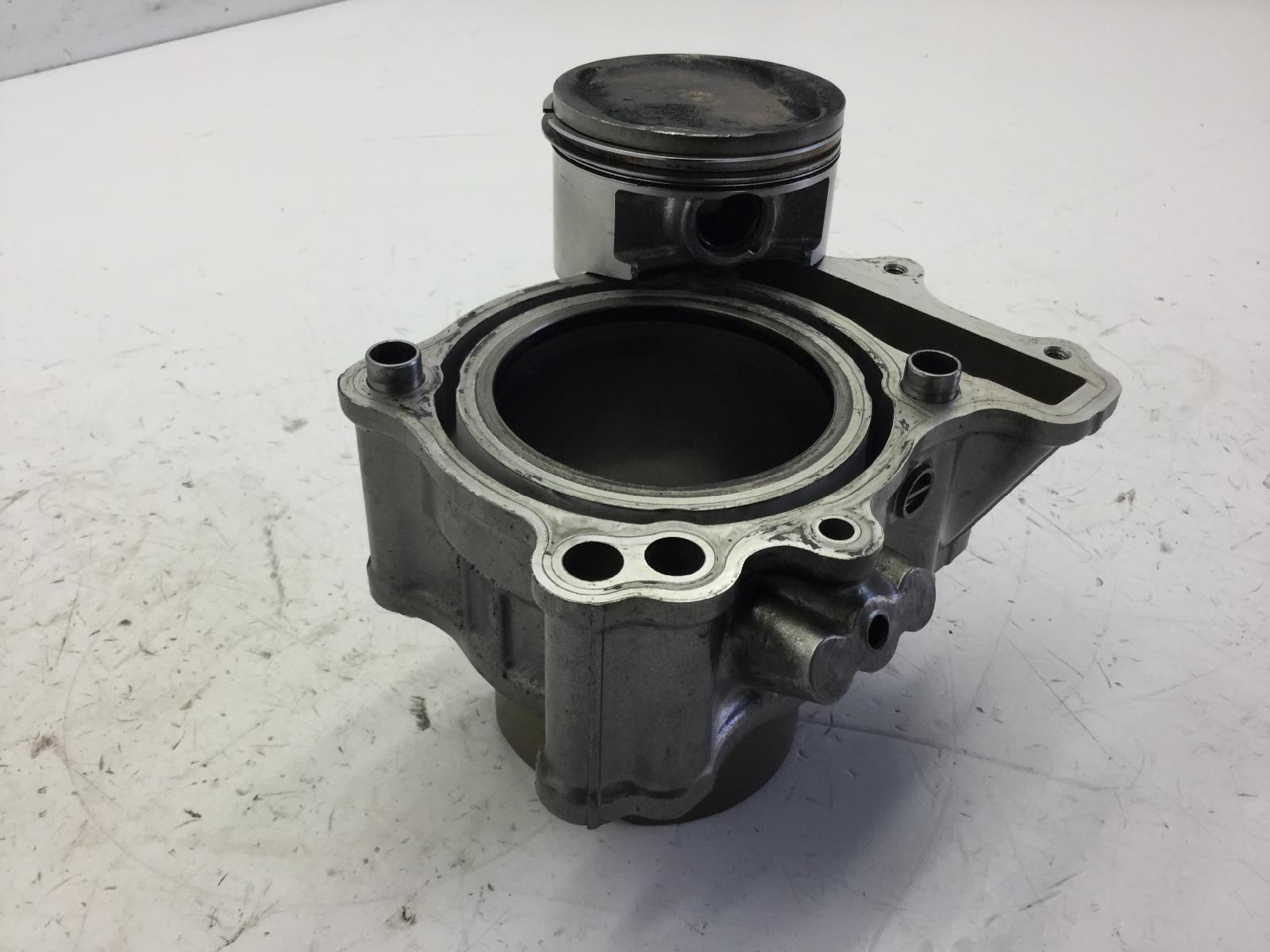 Suzuki sv s 650 cilindro e pistone posteriore rear 1999 2002 av111