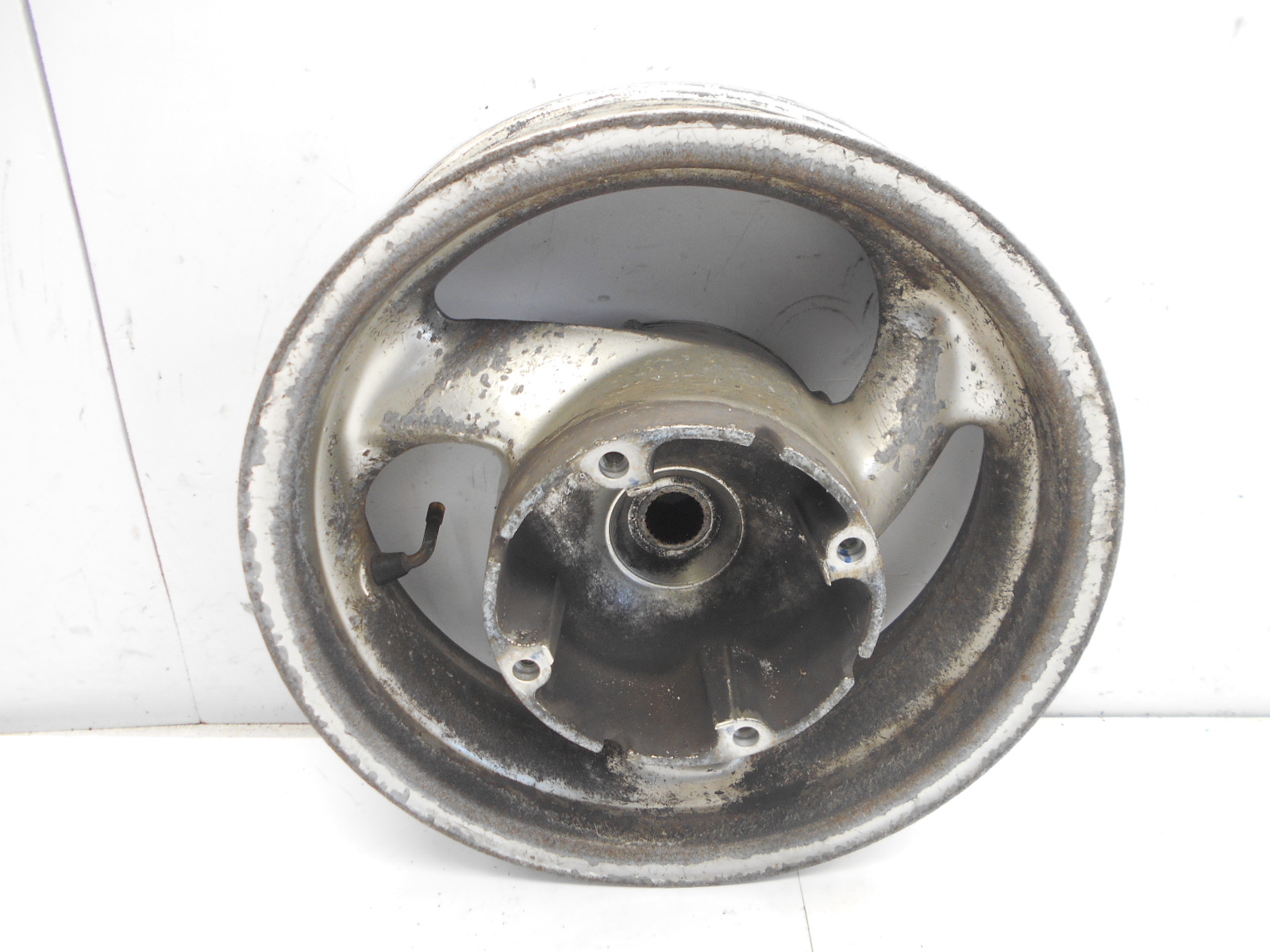 Honda pantheon 125 cerchio posteriore 12 x 3.50 2003 2003 jf12a