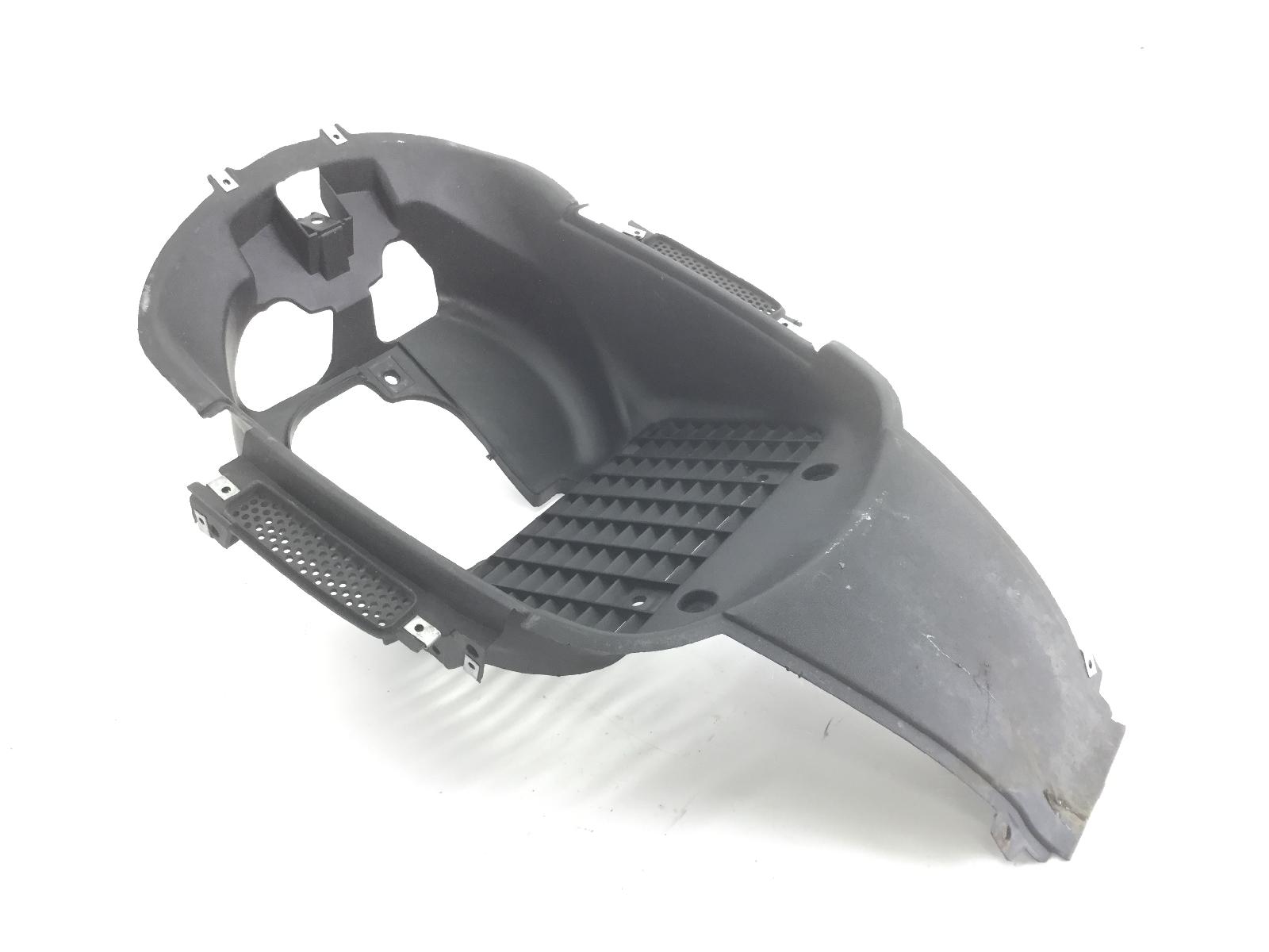 Gilera runner vx 125 carena griglia radiatore chiglia vano ruota anteriore 2002 2004 m240