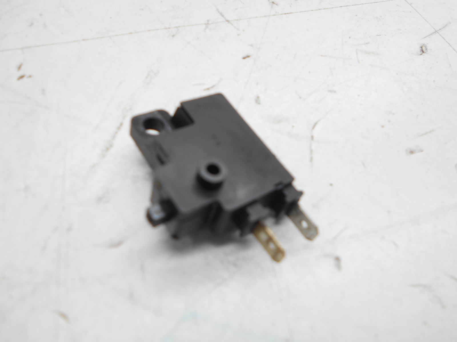 Honda cbr f 1 600 sensore interruttore stop anteriore 1987 1990 nd
