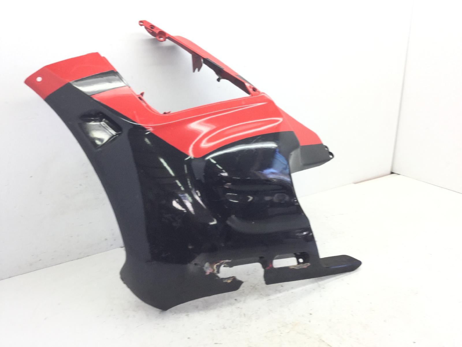 Honda cbr f 1 600 carena fiancata anteriore sinistra con rotture 1987 1990 nd
