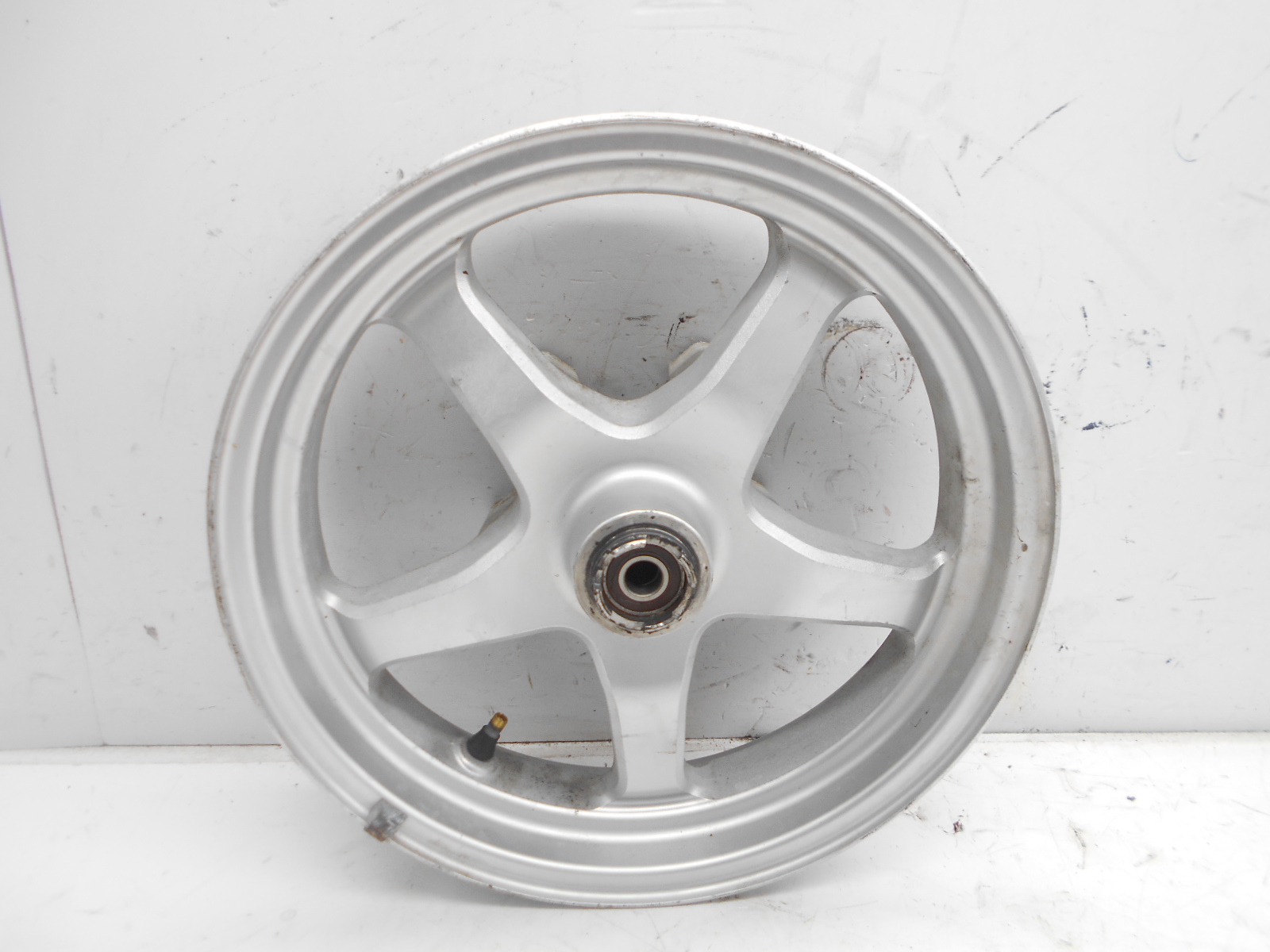 Suzuki burgman an 400 cerchio ruota anteriore 13 x 3 2004 2004 bw111
