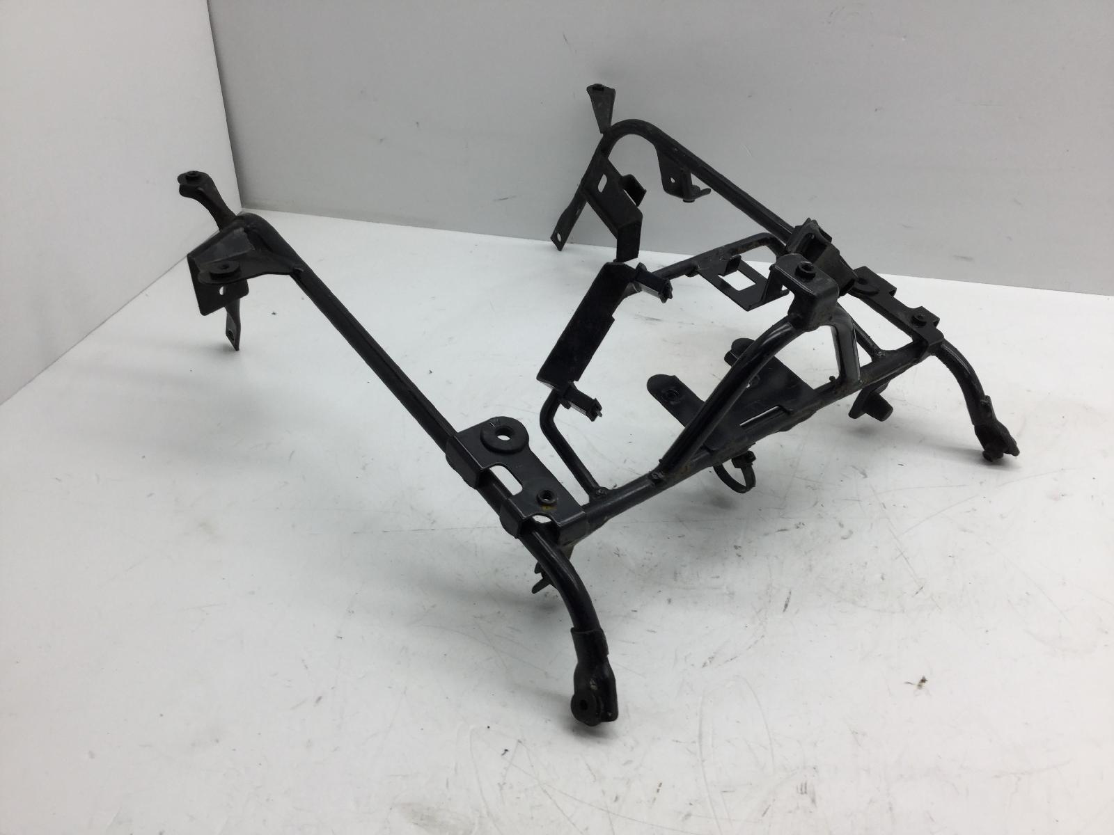 Suzuki burgman an 400 telaietto anteriore supporto front 2004 2004 bw111