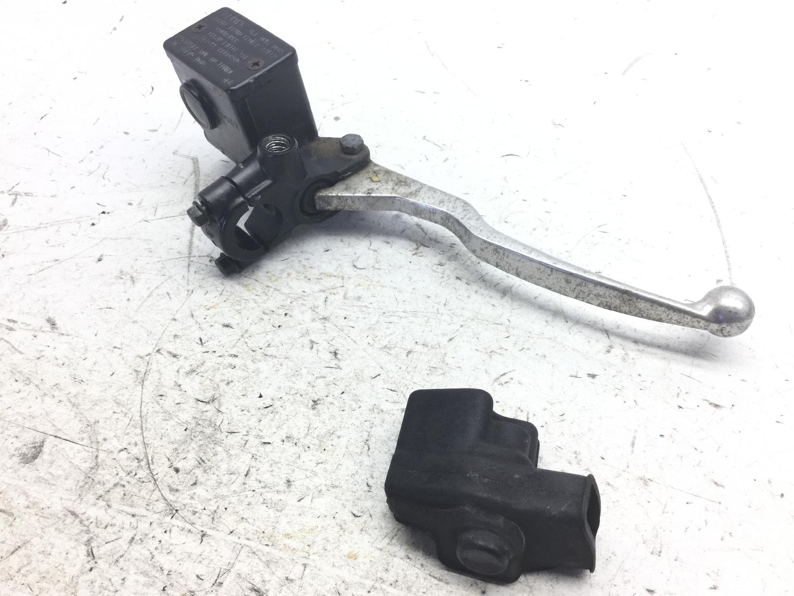 Suzuki burgman an 400 pompa freno anteriore destra con leva e gomma 2004 2004 bw111