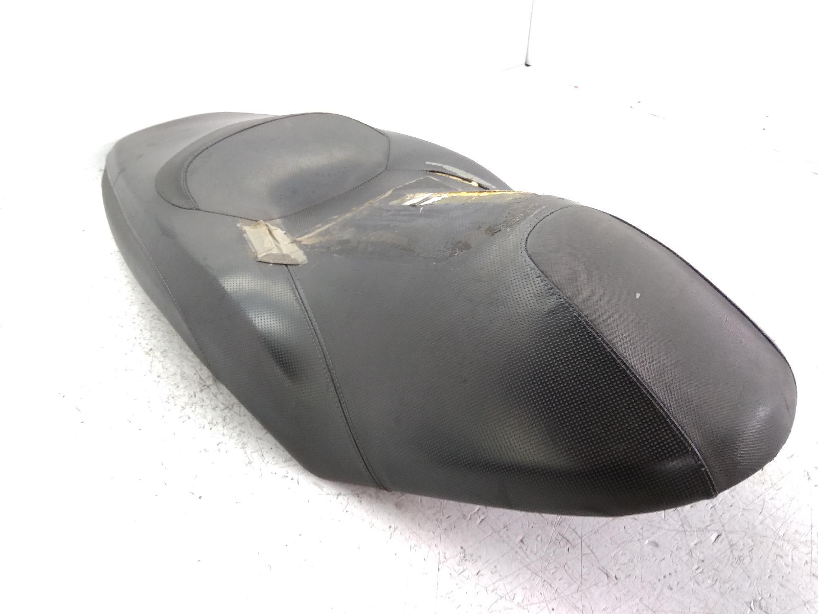 Yamaha x-max 250 sella saddle fondo con crepa e fodera strappata 2007 2009 sg162
