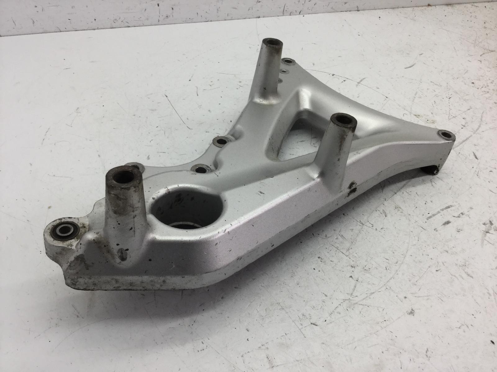 Yamaha x-max 250 staffa supporto scarico marmitta 2007 2009 sg162
