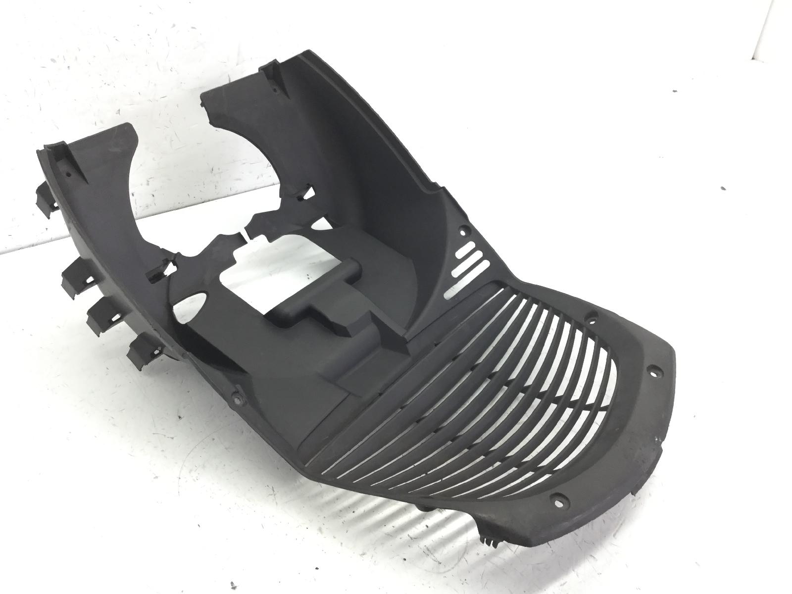 Yamaha x-max 250 carena puntale anteriore griglia radiatore 2007 2009 sg162