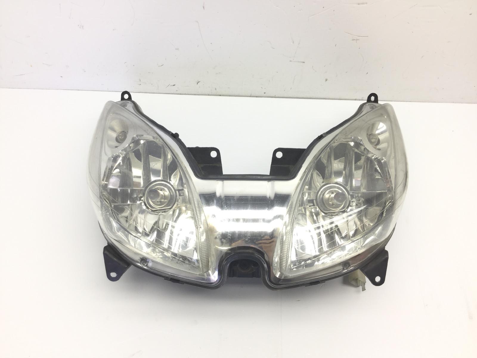 Yamaha x-max 250 fanale faro anteriore con lievi graffi 2007 2009 sg162
