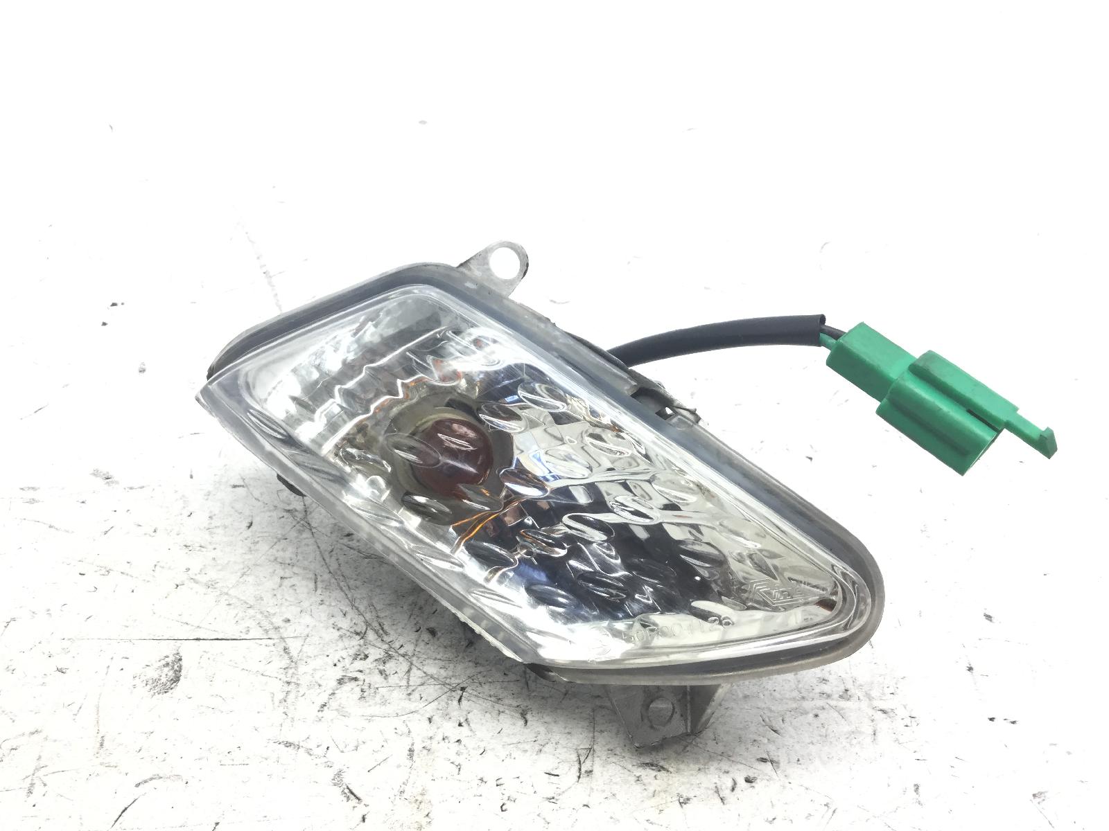Yamaha x-max 250 freccia anteriore destra lampeggiatore indicatore 2007 2009 sg162