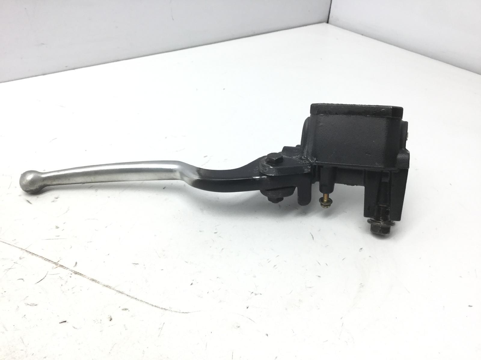 Yamaha x-max 250 pompa destra freno anteriore no sensore no cavallotto 2007 2009 sg162