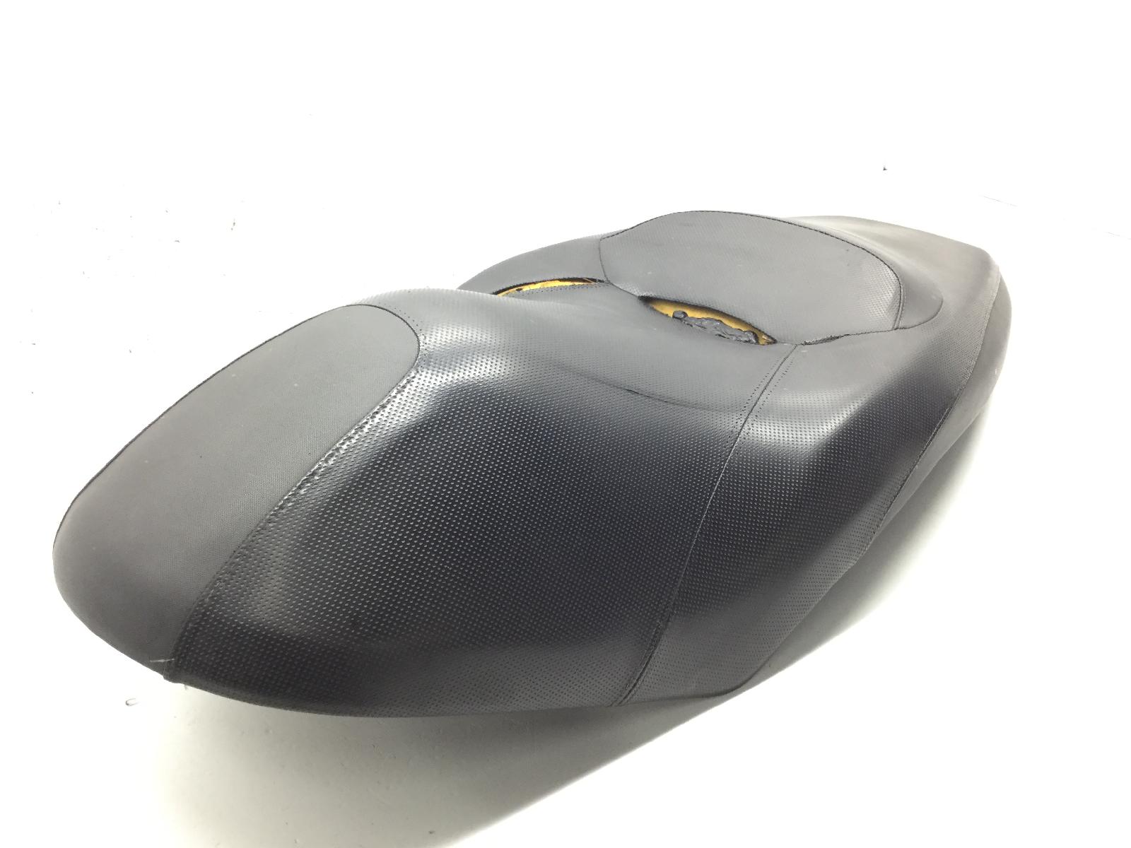Yamaha x-max 250 sella saddle - difetto e strappi su fodera 2007 2009 sg162
