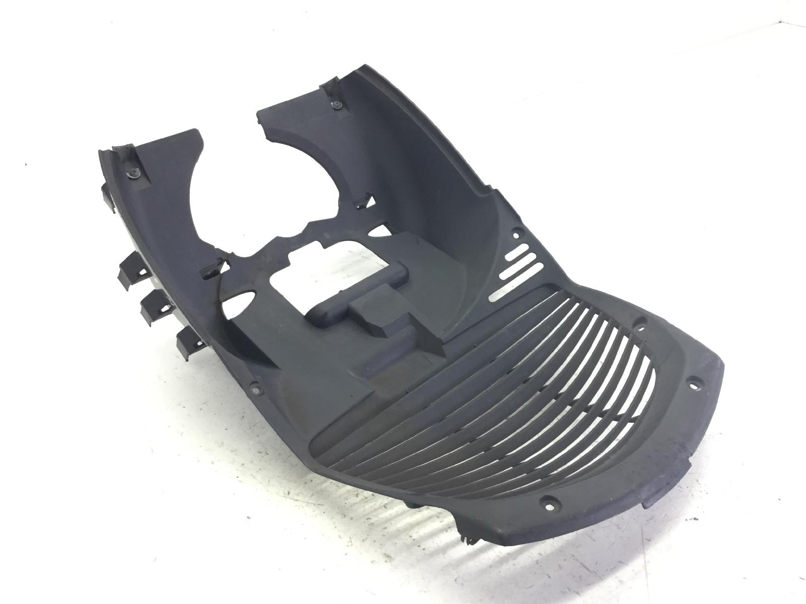 Yamaha x-max 250 carena griglia radiatore chiglia vano ruota anteriore 2007 2009 sg162