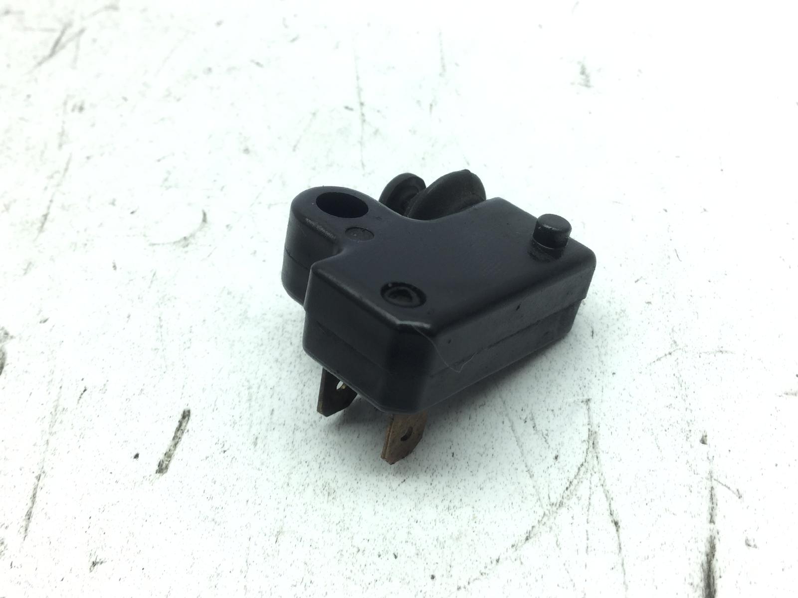 Yamaha x-max 250 sensore stop microstop freno anteriore destro 2007 2009 sg162