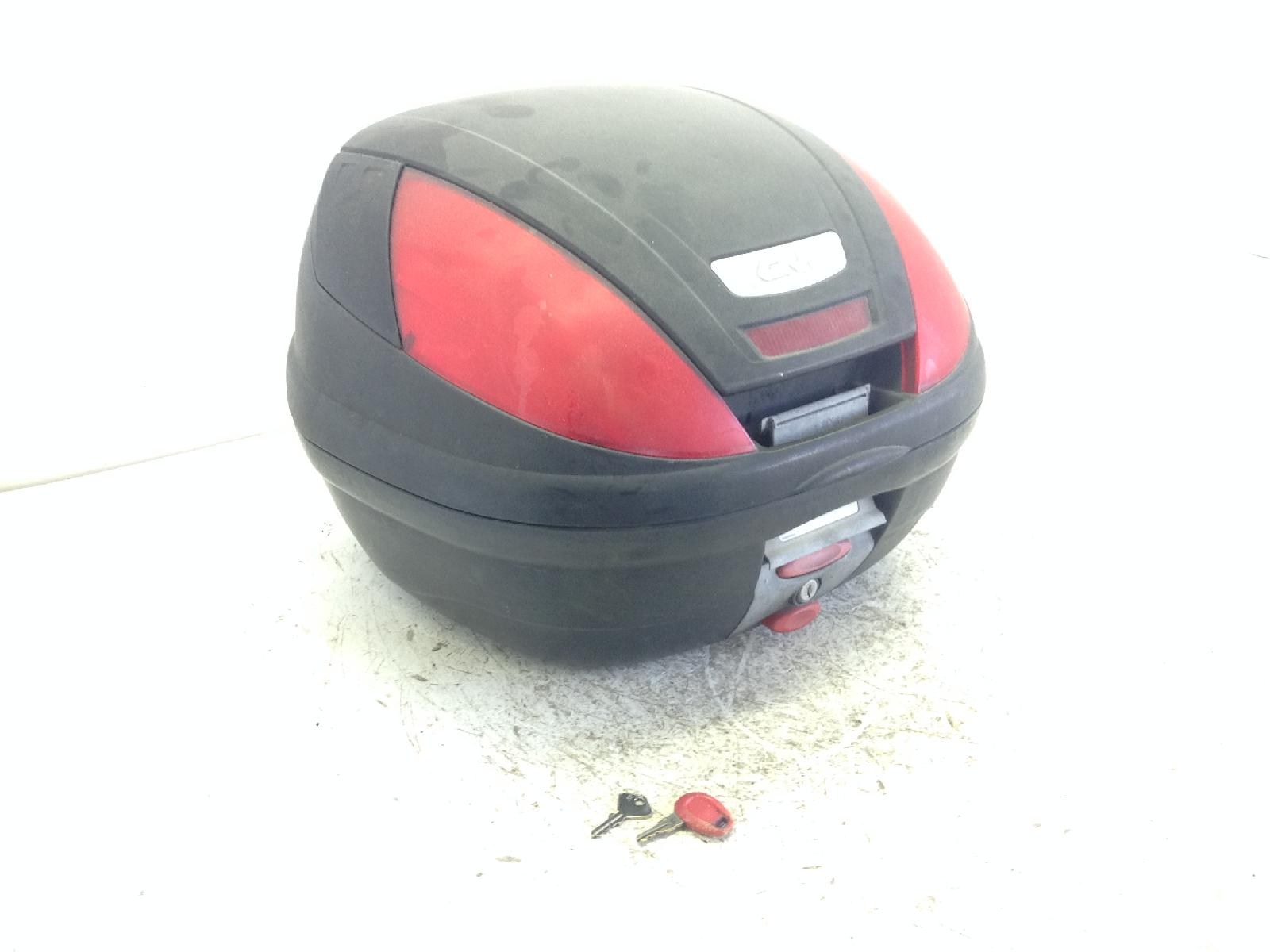 Yamaha x-max 250 bauletto e 2 chiavi - marca: givi 2007 2009 sg162