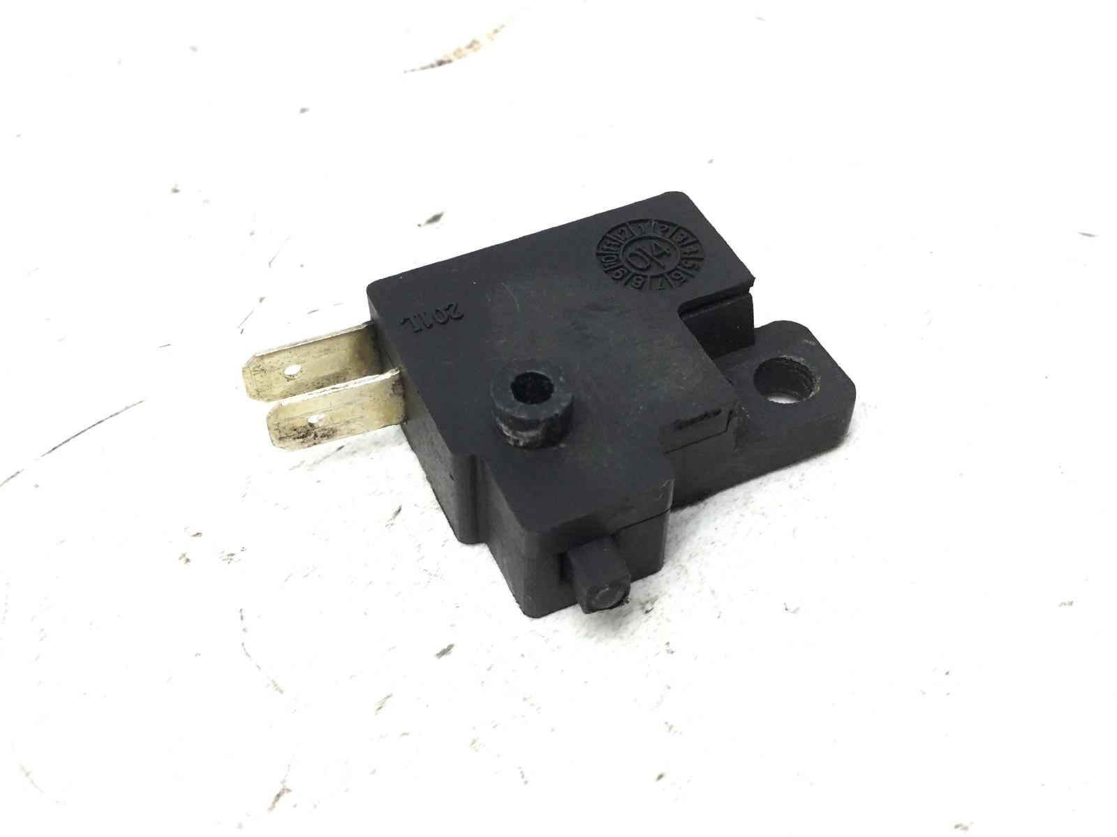 Kymco xciting 250 sensore pulsante stop microstop freno posteriore 2005 2005 t71000