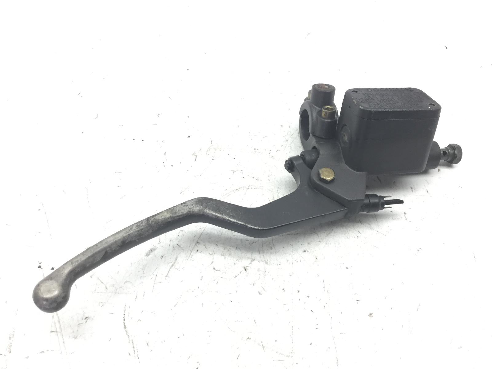 Aprilia sportcity 200 pompa freno anteriore destra con leva e difetto 2004 2006 vba00