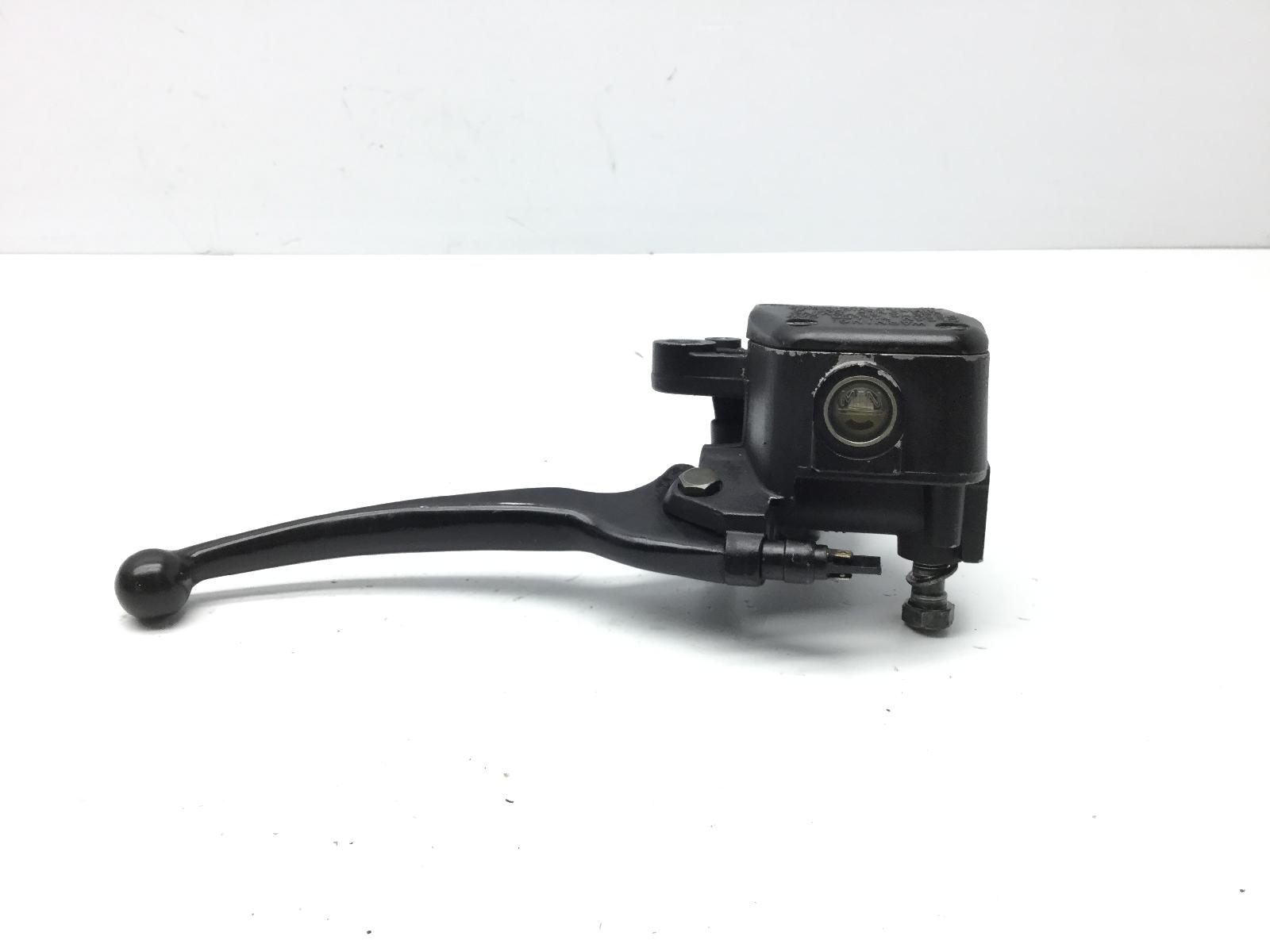 Aprilia atlantic sprint 400 pompa freno anteriore destra con leva 2005 2008 vlb00