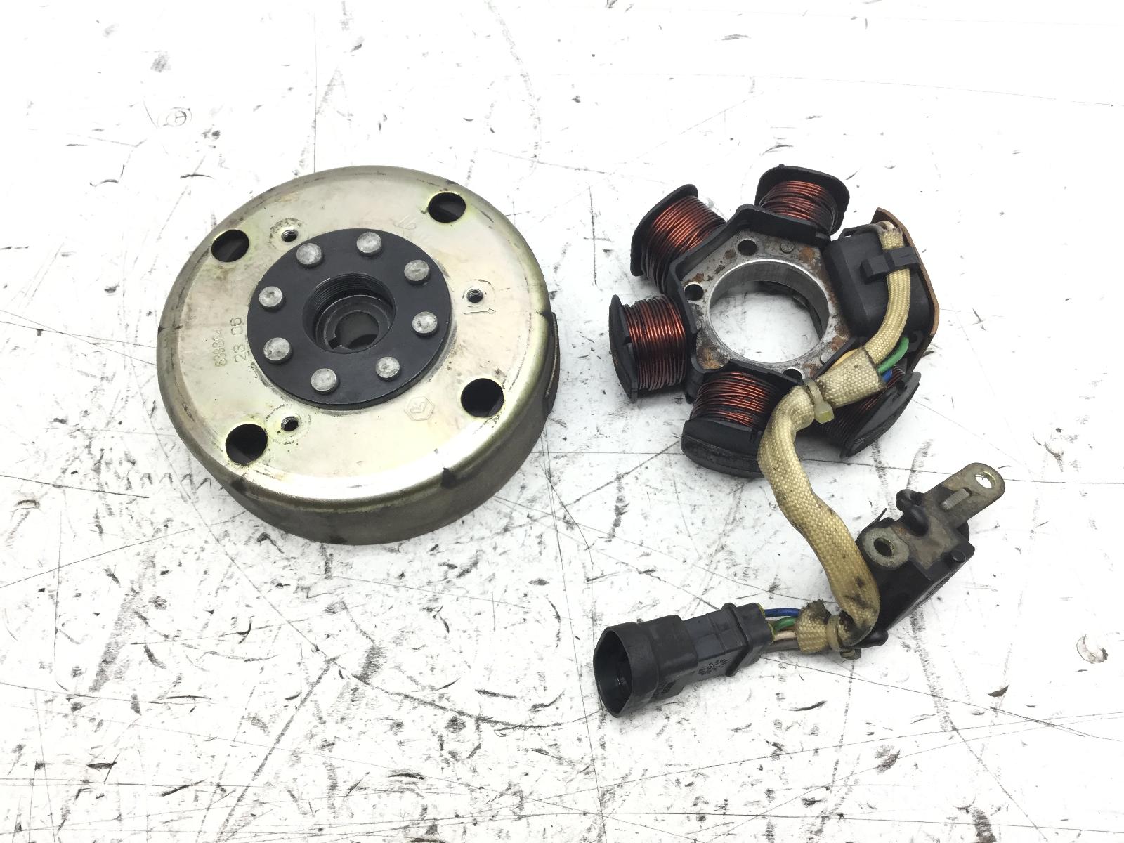 Aprilia scarabeo 2t 50 statore campo magnetico e volano 2005 2006 the00