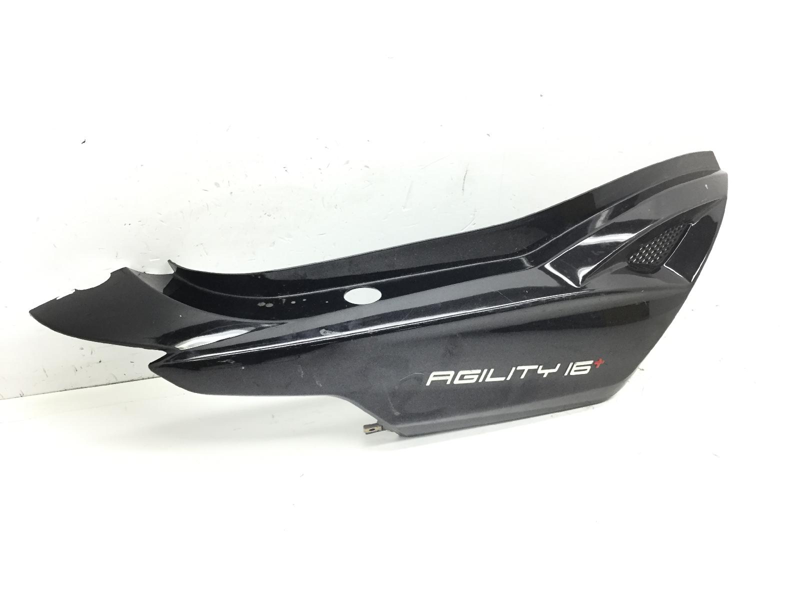 Kymco agility plus 125 carena fiancata posteriore destra * attacco rotto 2015 2015 c21000