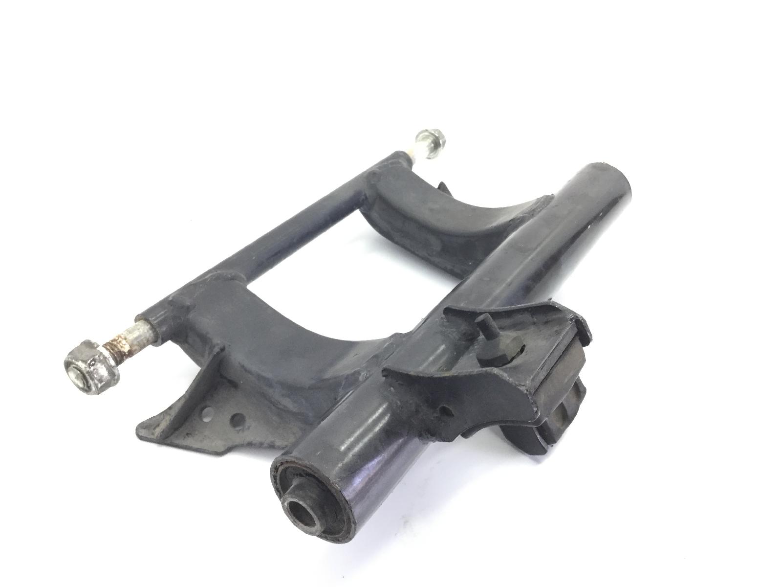Honda vision 4t 50 staffa supporto motore - crepe su silent block 2012 2012 af73b