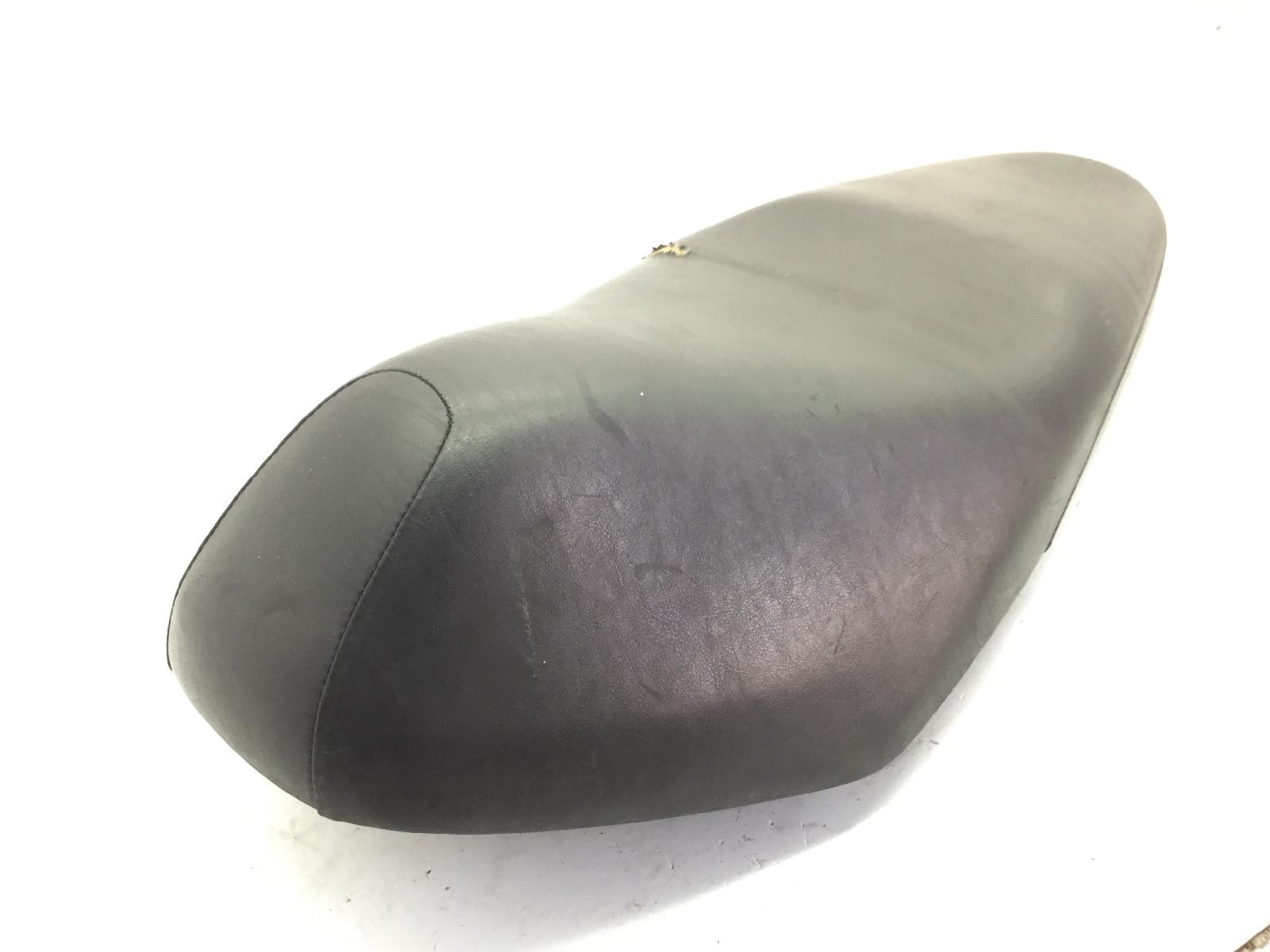Honda vision 4t 50 sella saddle con strappo su fodera 2012 2012 af73b