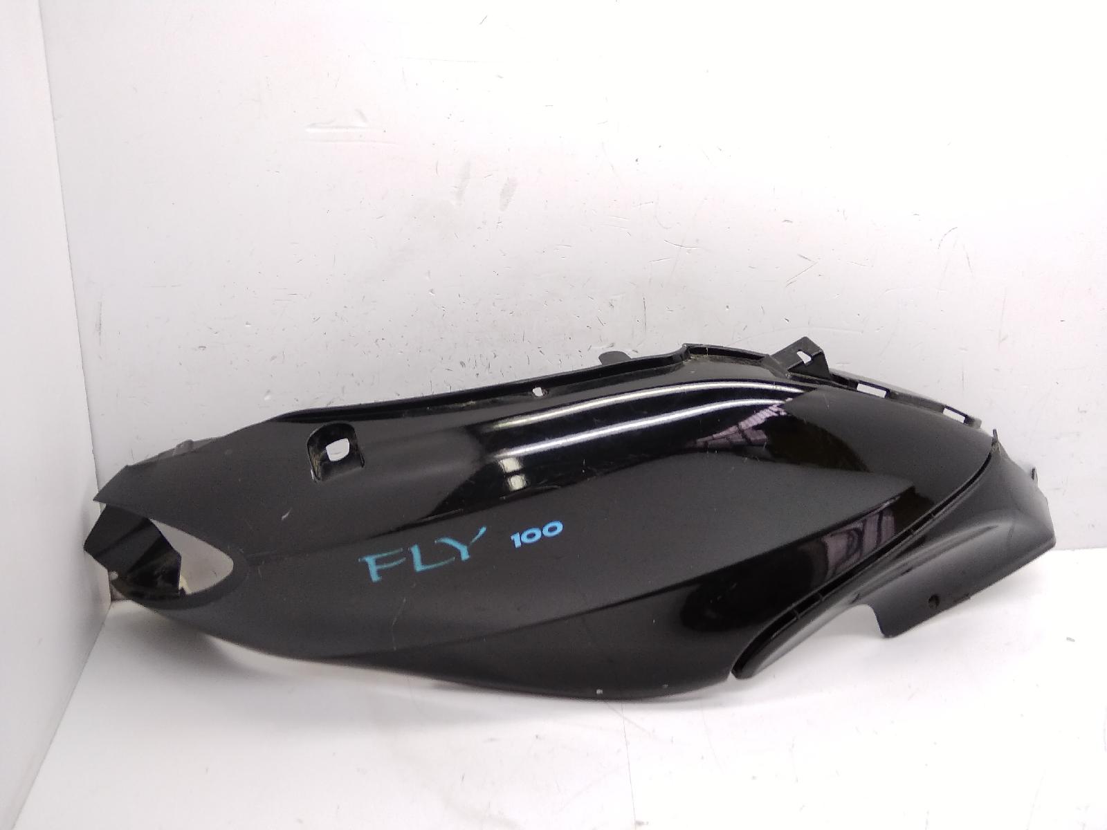 Piaggio fly 4t 100 carena fiancata posteriore destra 2007 2007 m53100