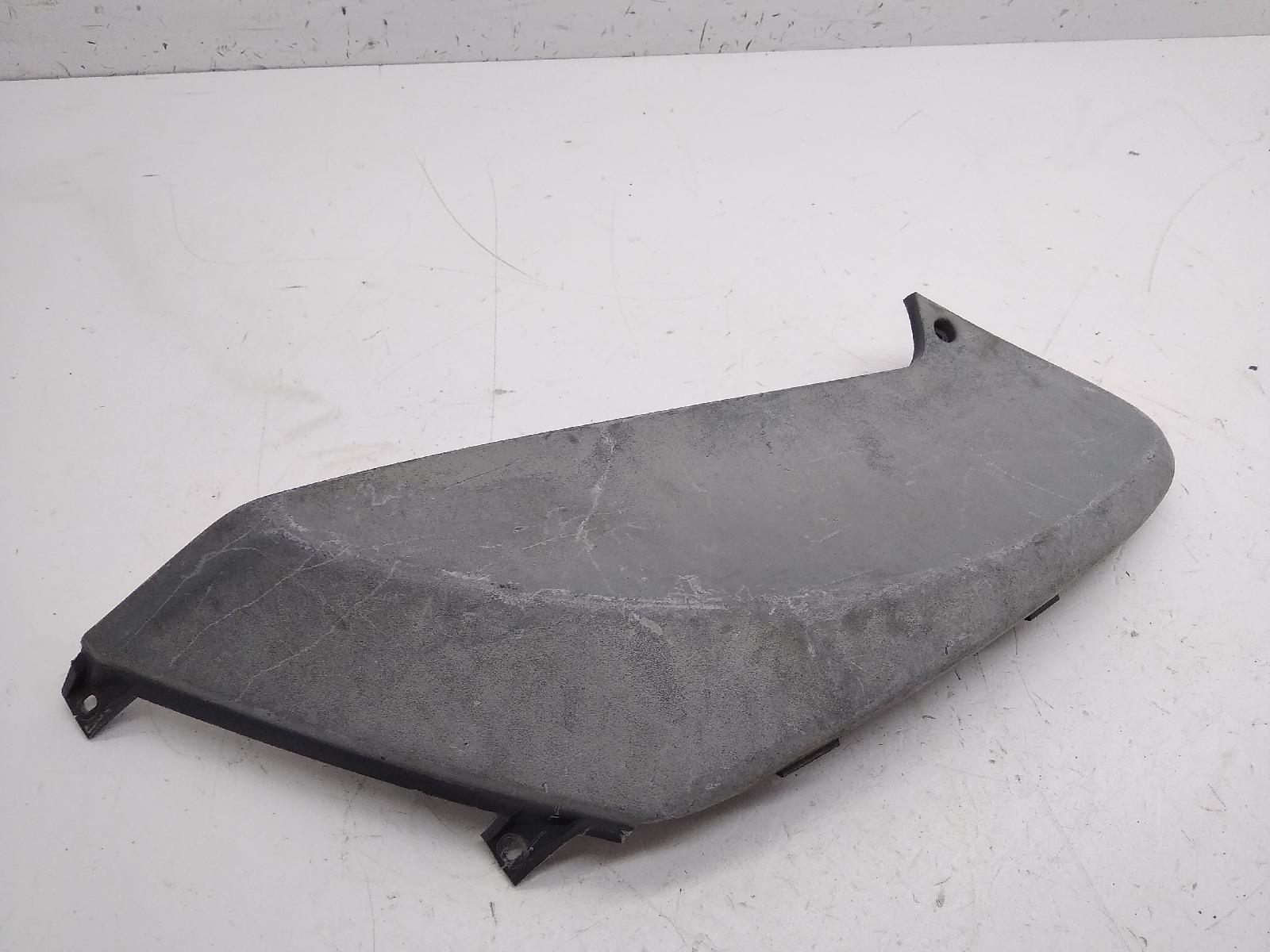 Piaggio fly 4t 100 carena fianchetto inferiore destro 2007 2007 m53100