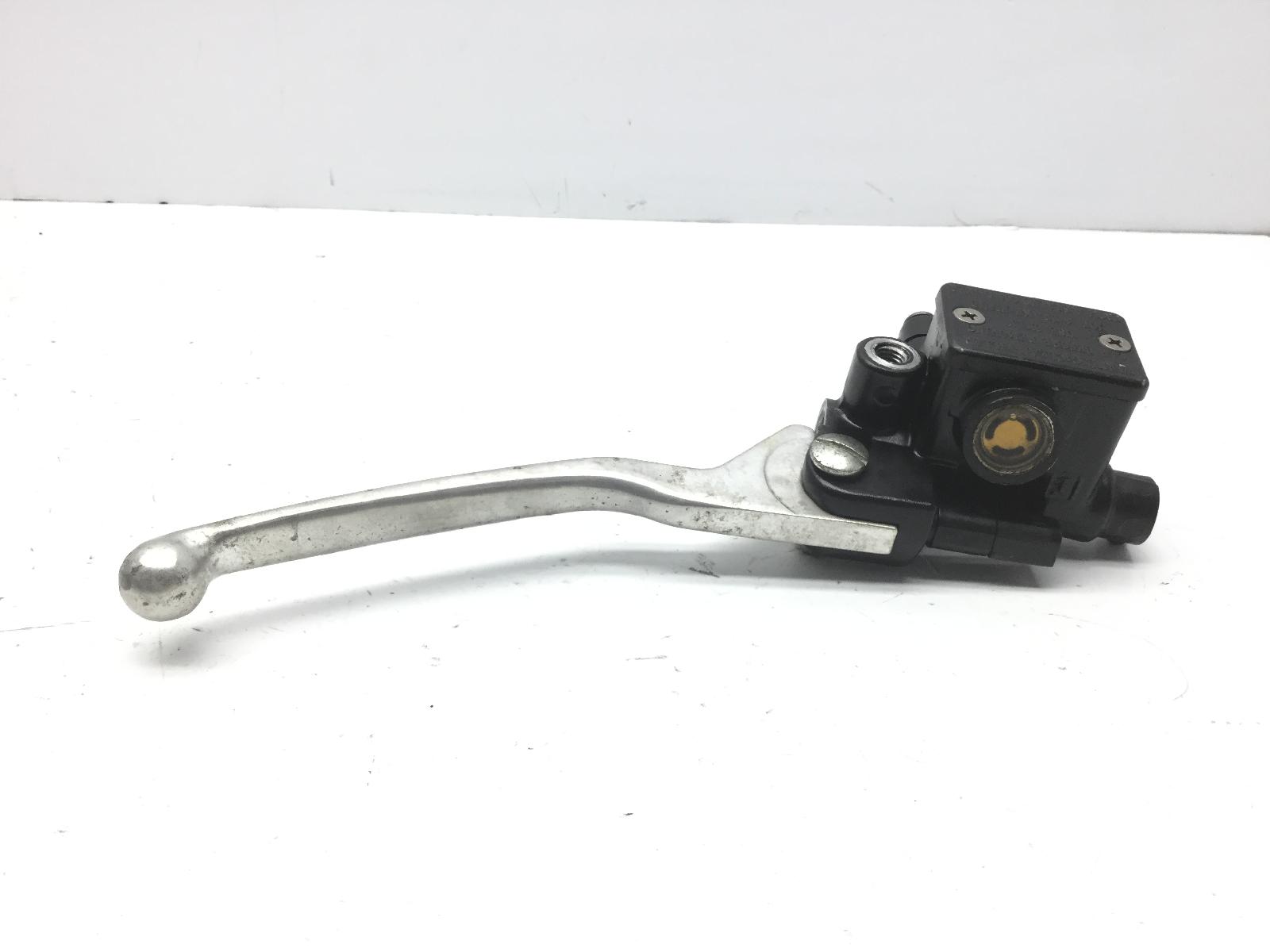 Piaggio fly 4t 100 pompa destra freno anteriore con leva 2007 2007 m53100