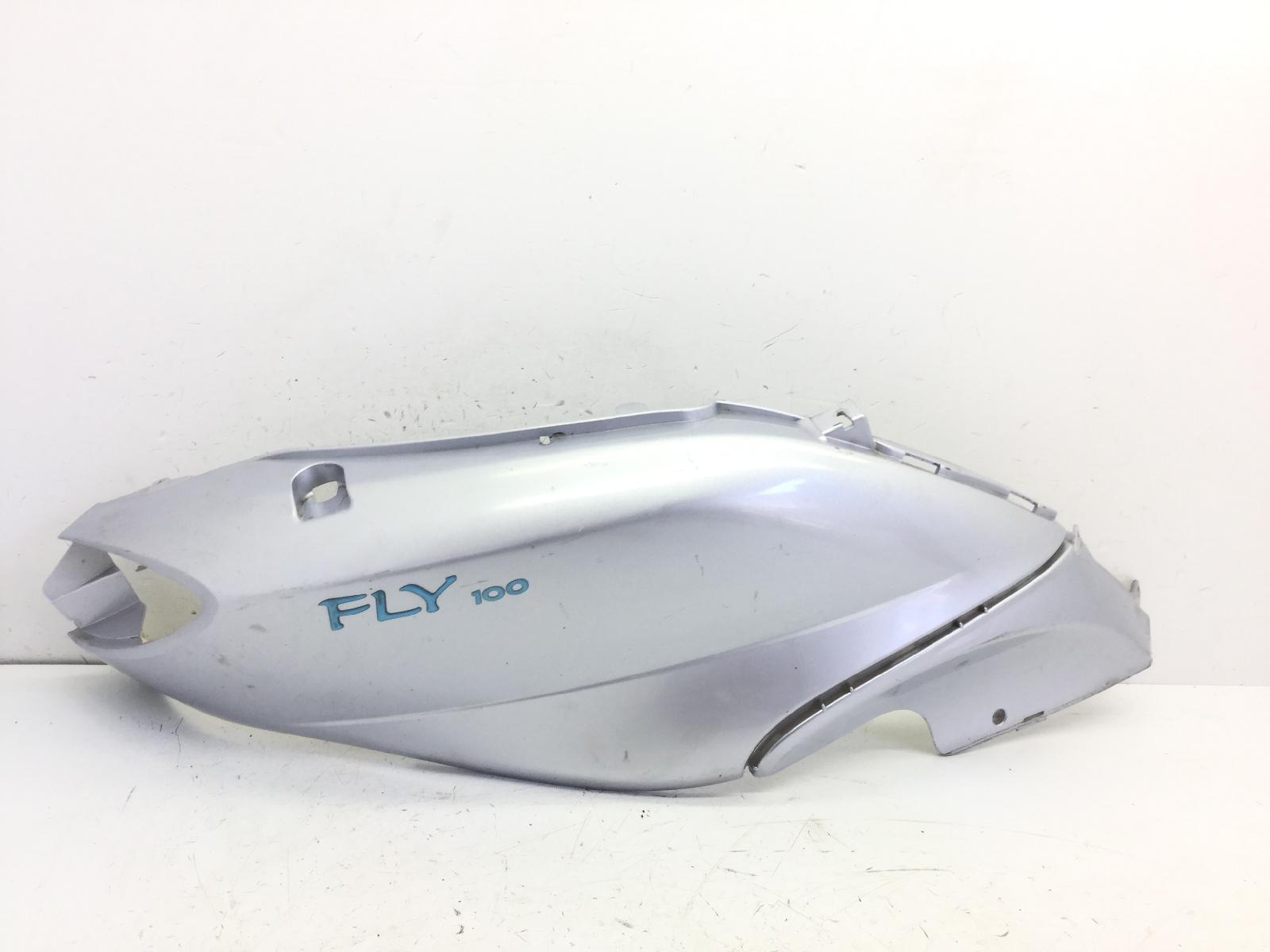 Piaggio fly 4t 100 carena fiancata posteriore destra 2007 2007 m53100