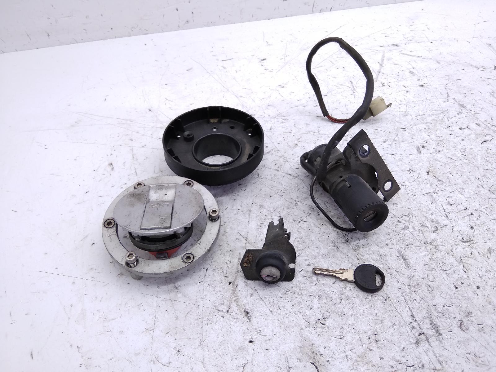 Yamaha tzr 50 blocchetto accensione chiave con tappo e serrature 2003 2005 ra031