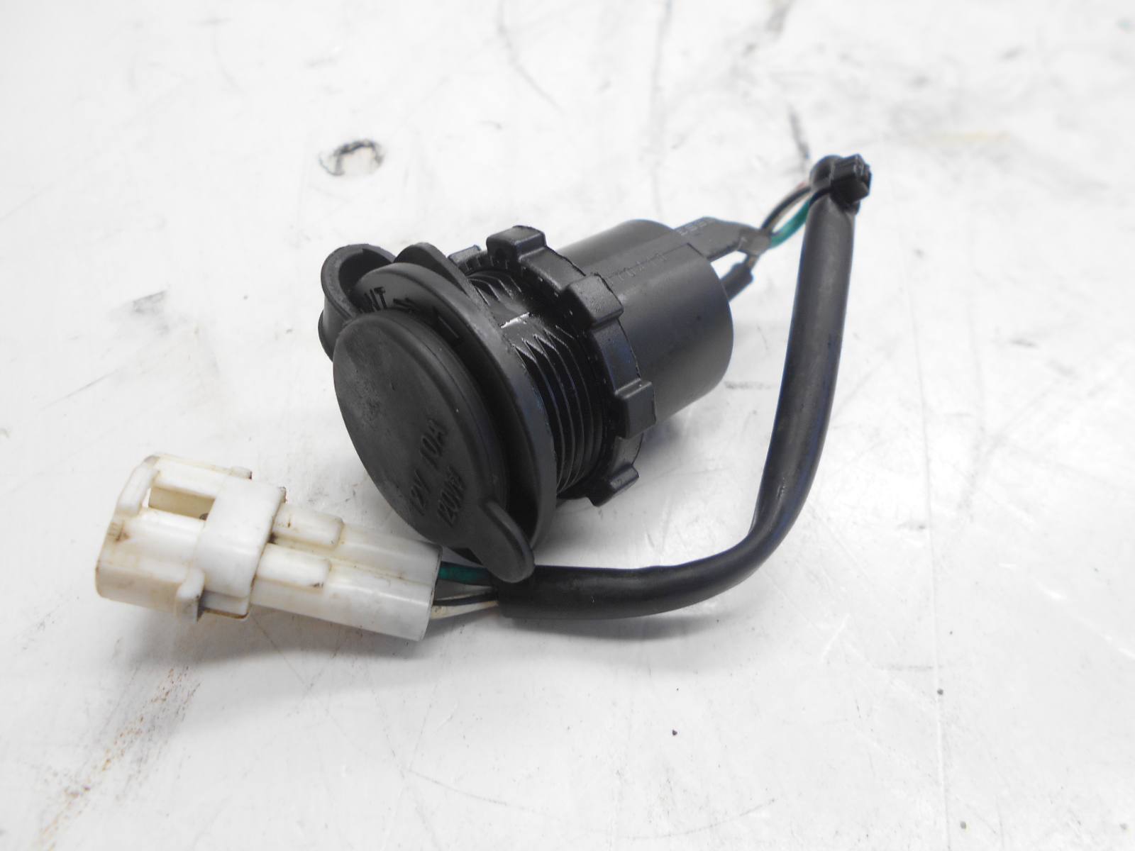 Tgb blade 325 presa 12 v 2007 2010 fcc