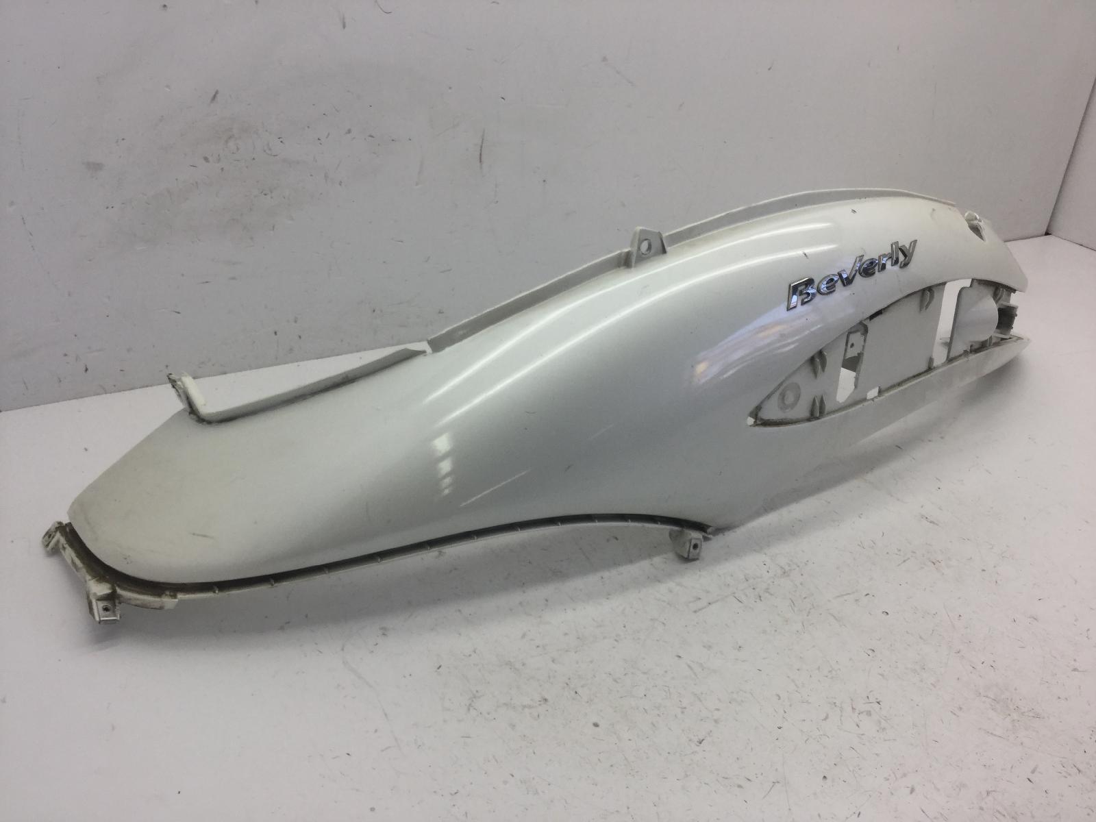 Piaggio beverly tourer 300 carena fiancata posteriore sinistra 2009 2010 m28a00