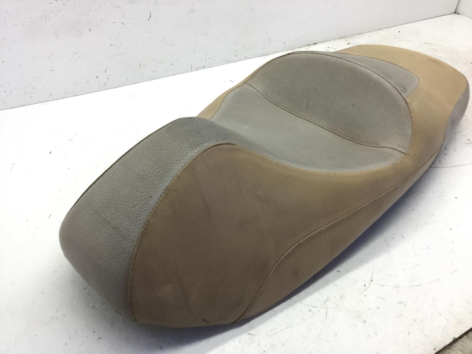 Piaggio beverly tourer 300 sella saddle 2009 2010 m28a00