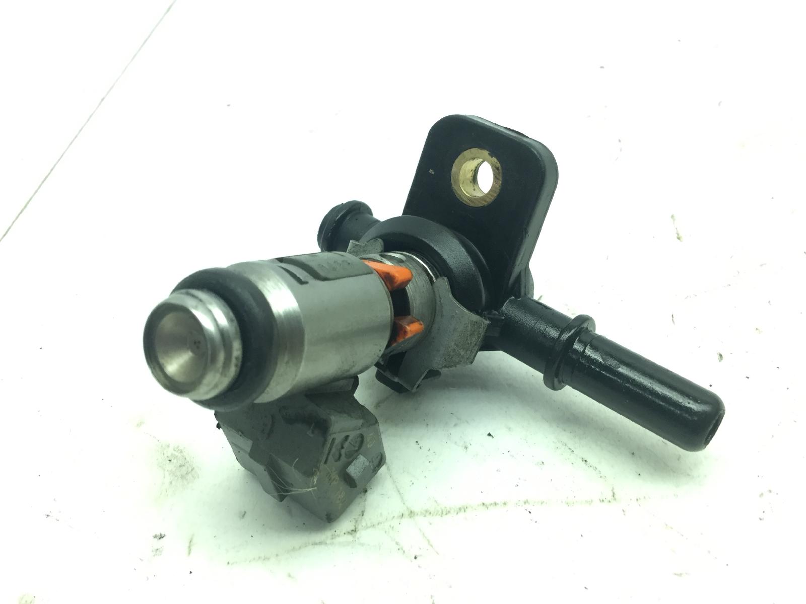 Iniettore benzina carburante fuel piaggio beverly tourer 300 2009 2010 m28a00