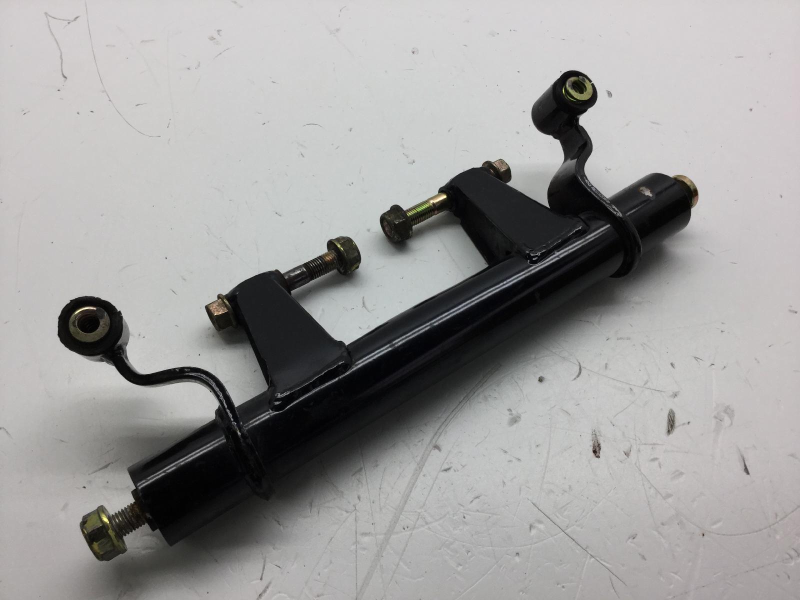Kymco super 8 4t 50 staffa supporto motore 2009 2010 u70300