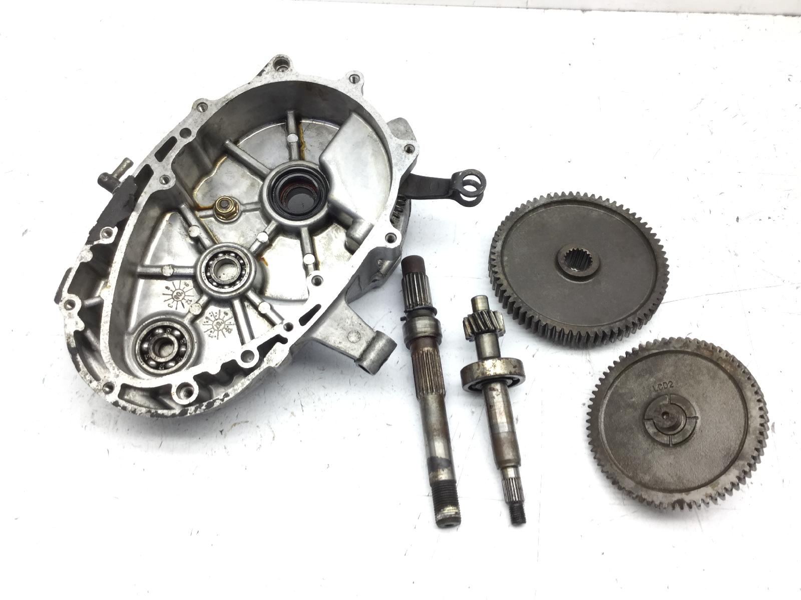 Kymco super 8 4t 50 ingranaggi ruota posteriore e carter 2009 2010 u70300