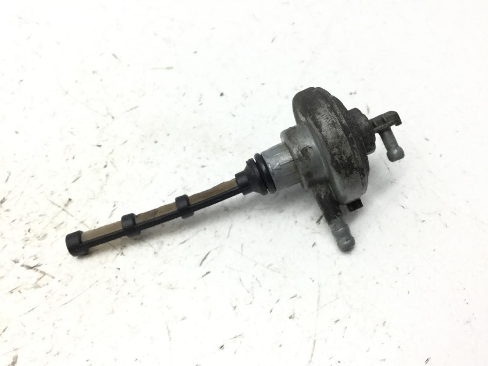Piaggio vespa lx 125 rubinetto serbatoio benzina carburante 2005 2006 m44100