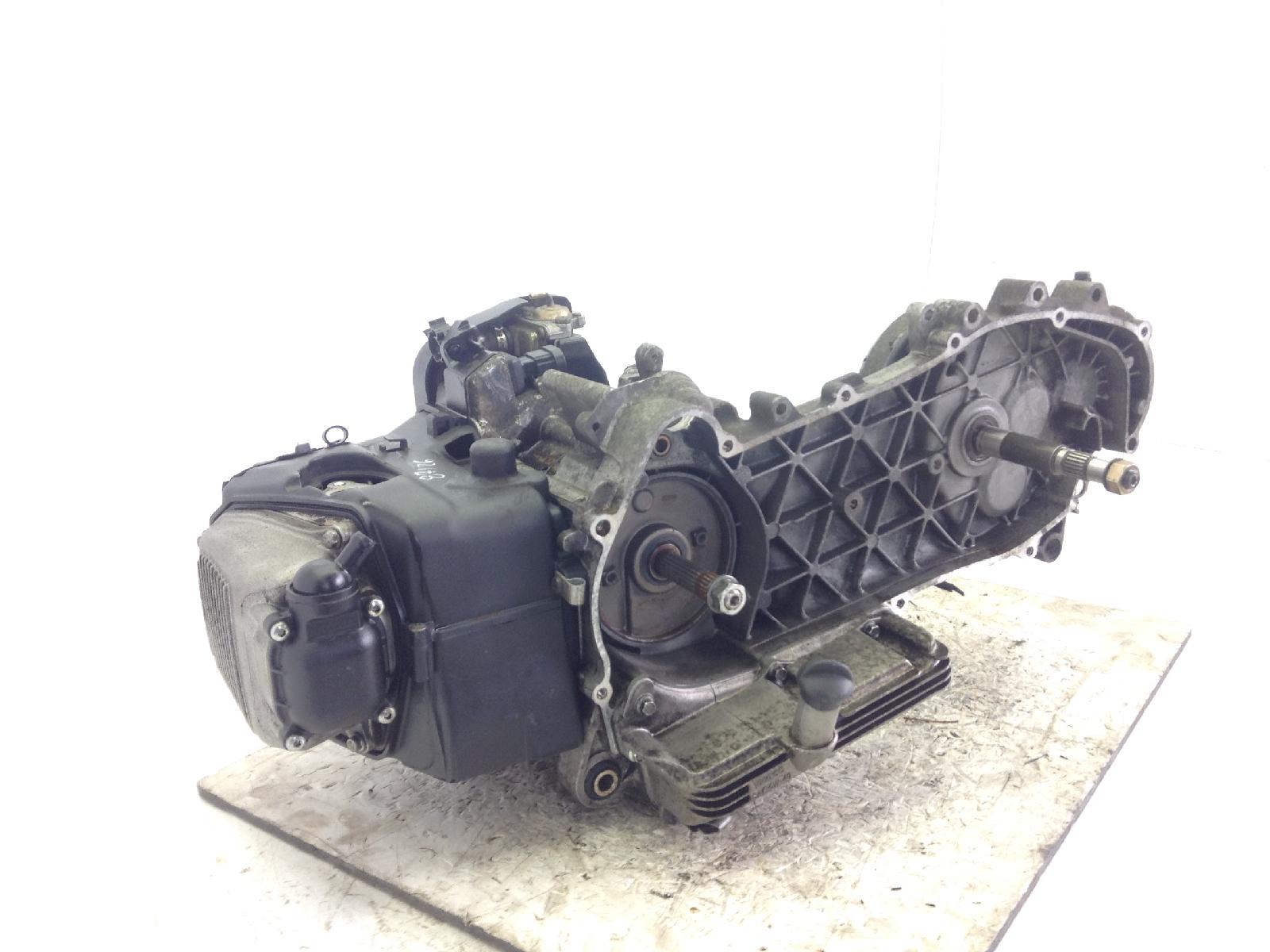 Piaggio vespa lx 125 blocco motore egine - mod. m441m 2005 2006 m44100