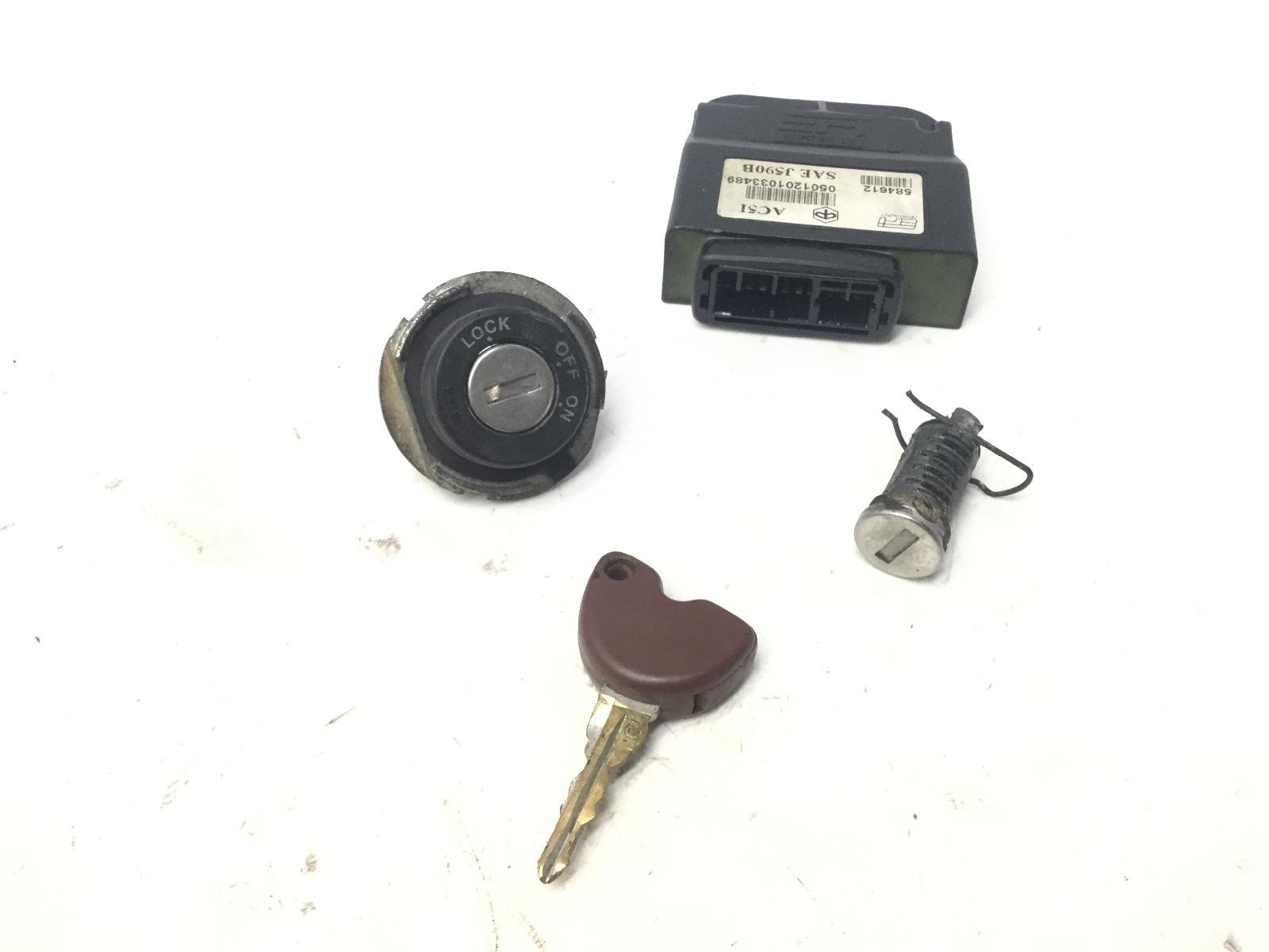 Piaggio vespa lx 125 blocchetto accensione serratura centralina e chiave 2005 2006 m44100