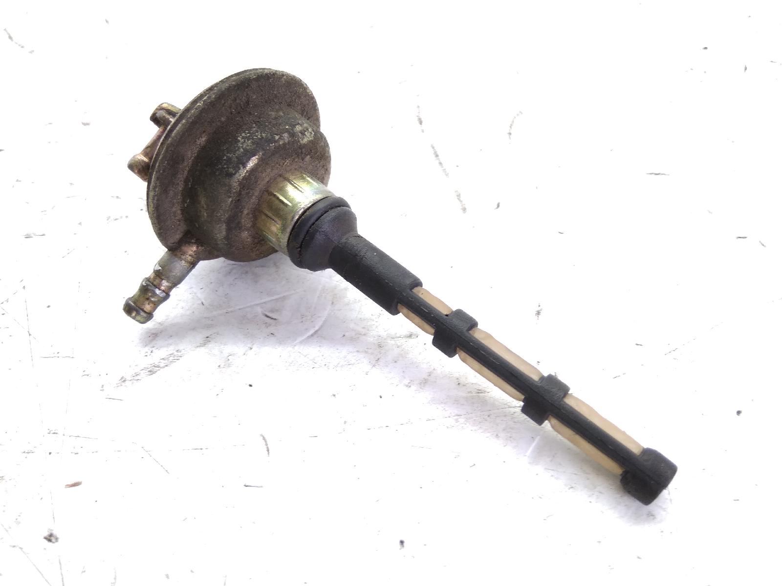 Piaggio vespa et4 125 rubinetto serbatoio benzina carburante 1996 1998 m0400