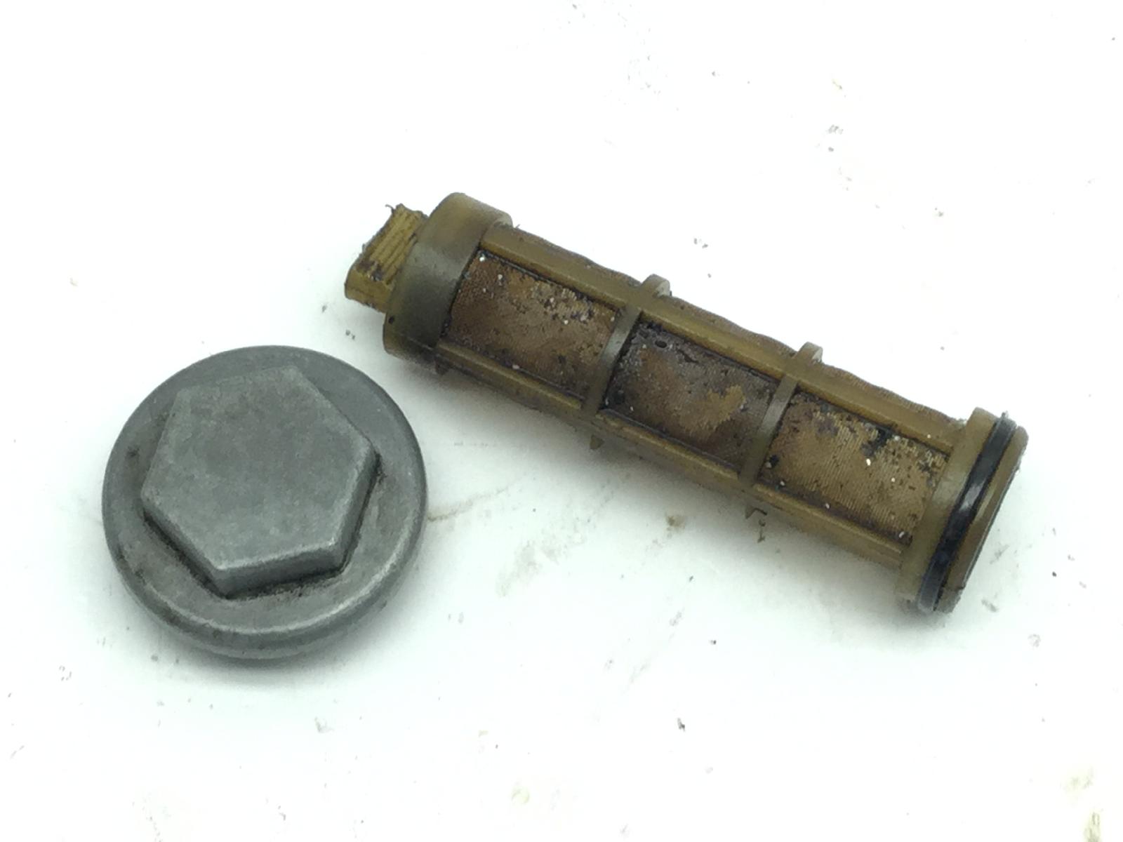Piaggio vespa et4 125 tappo con filtro spurgo olio motore 1996 1998 m0400