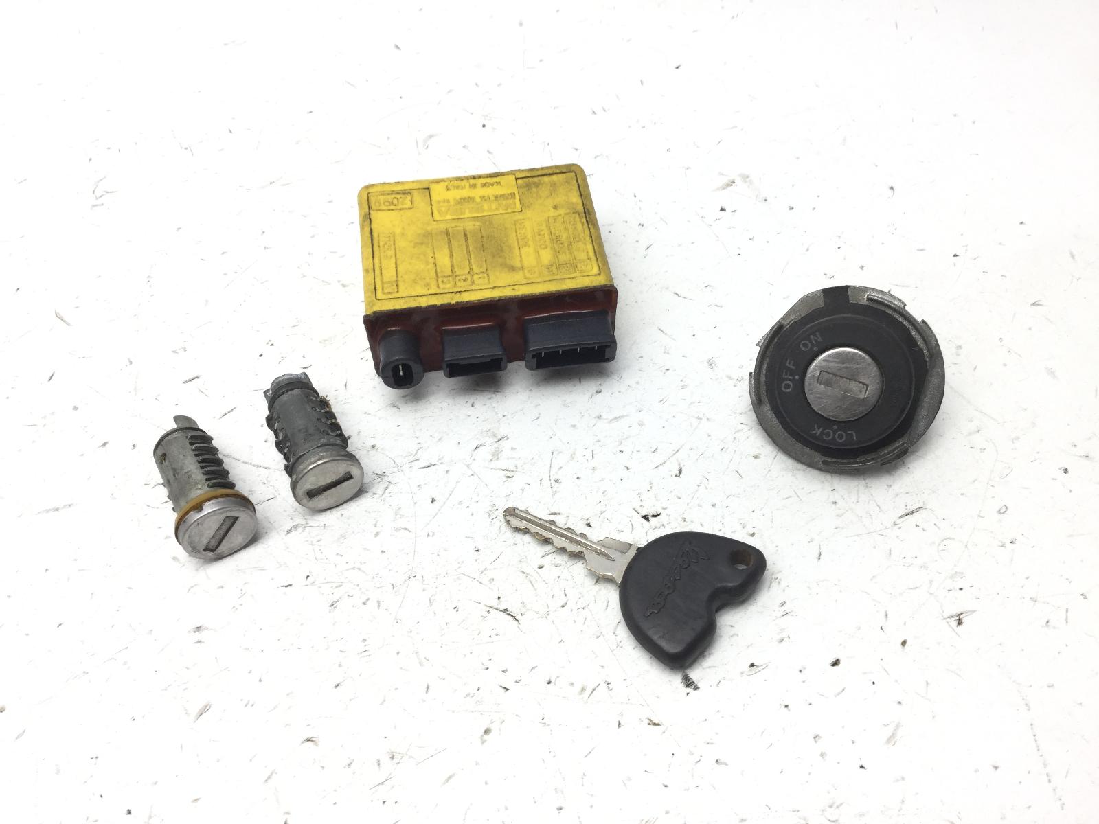 Piaggio vespa et4 125 blocchetto accensione chiave serrature centralina * 1996 1998 m0400