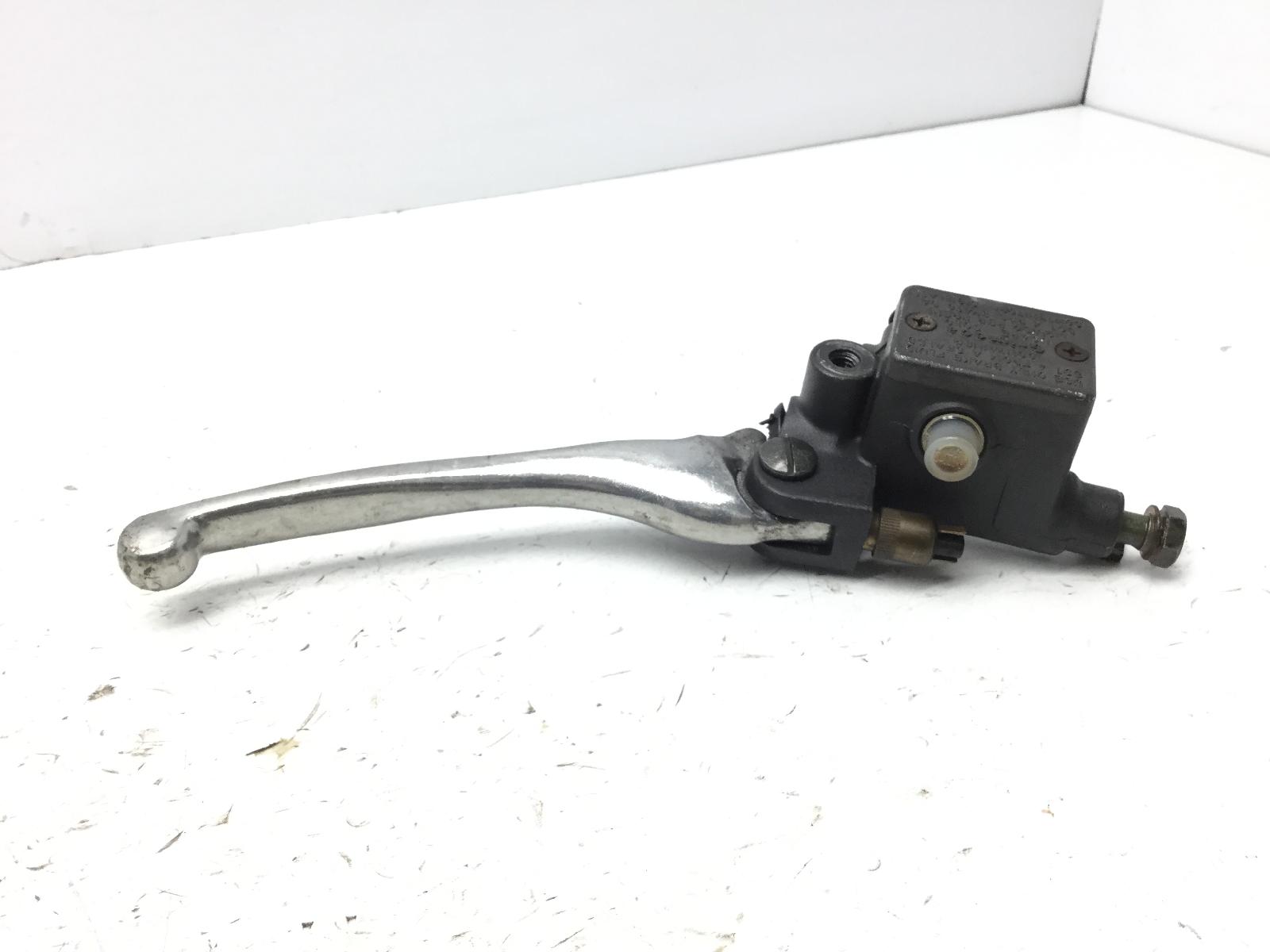 Piaggio vespa et4 125 pompa destra freno anteriore gommino rotto 1996 1998 m0400