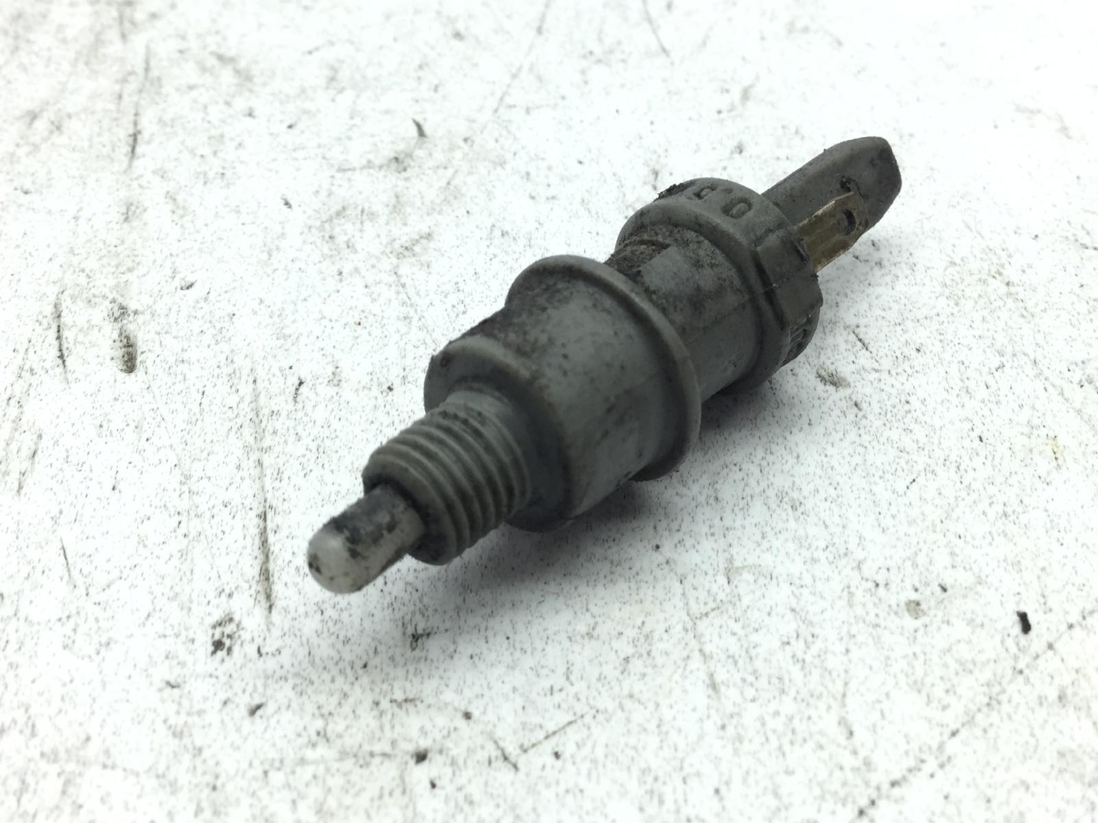 Piaggio vespa et4 125 sensore stop microstop freno posteriore sinistro 1996 1998 m0400