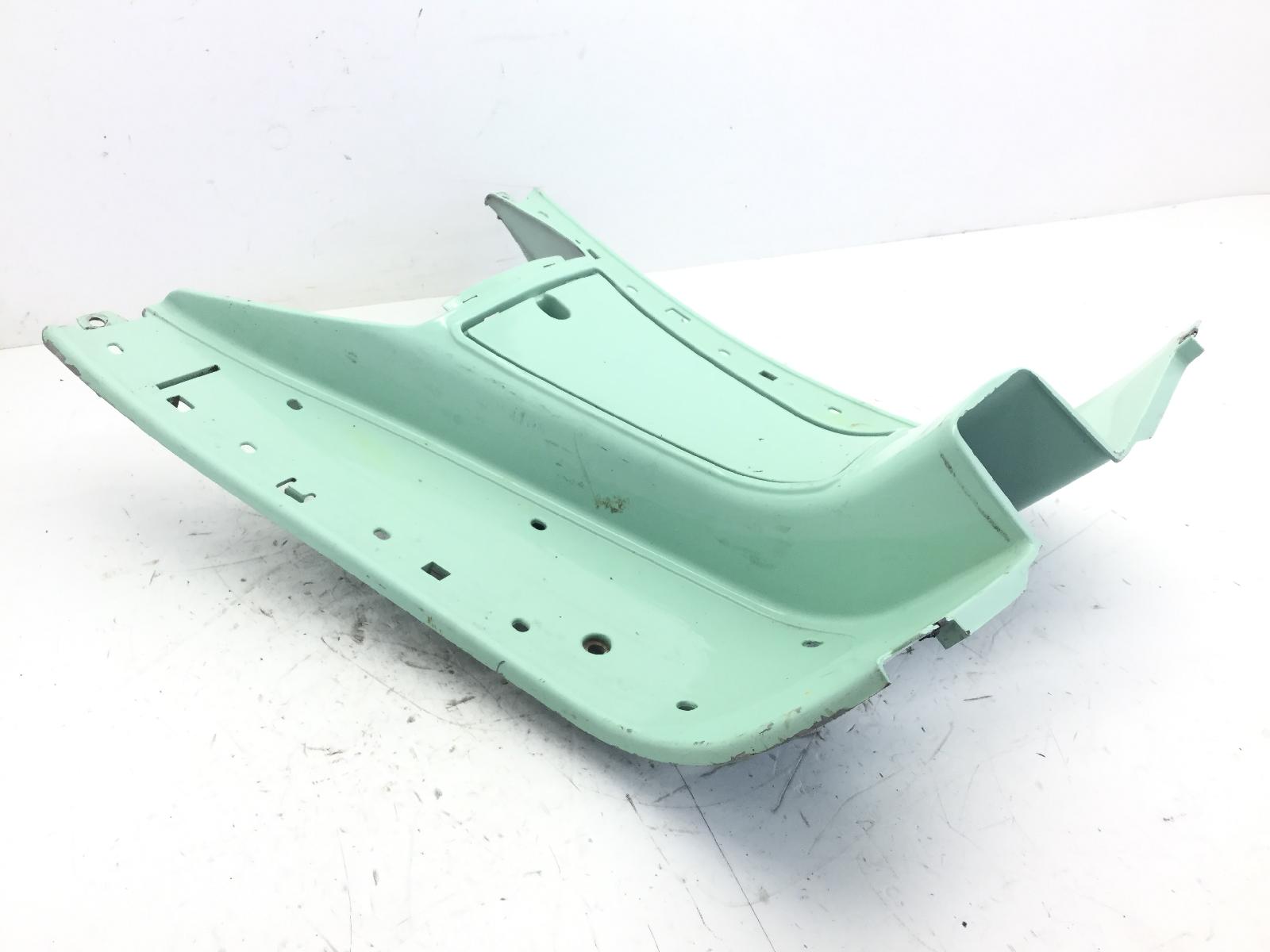 Piaggio vespa et4 125 carena pedana pavimento poggiapiedi 1996 1998 m0400