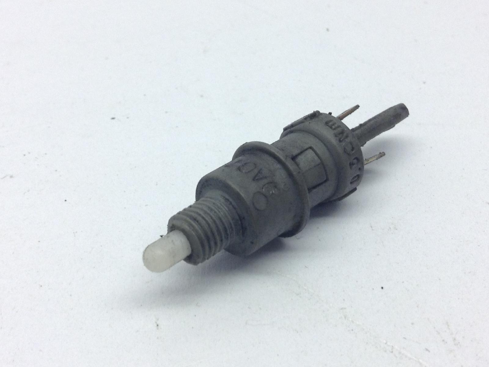 Piaggio vespa et4 125 sensore stop microstop freno posteriore sinistro 1996 1998 m0400