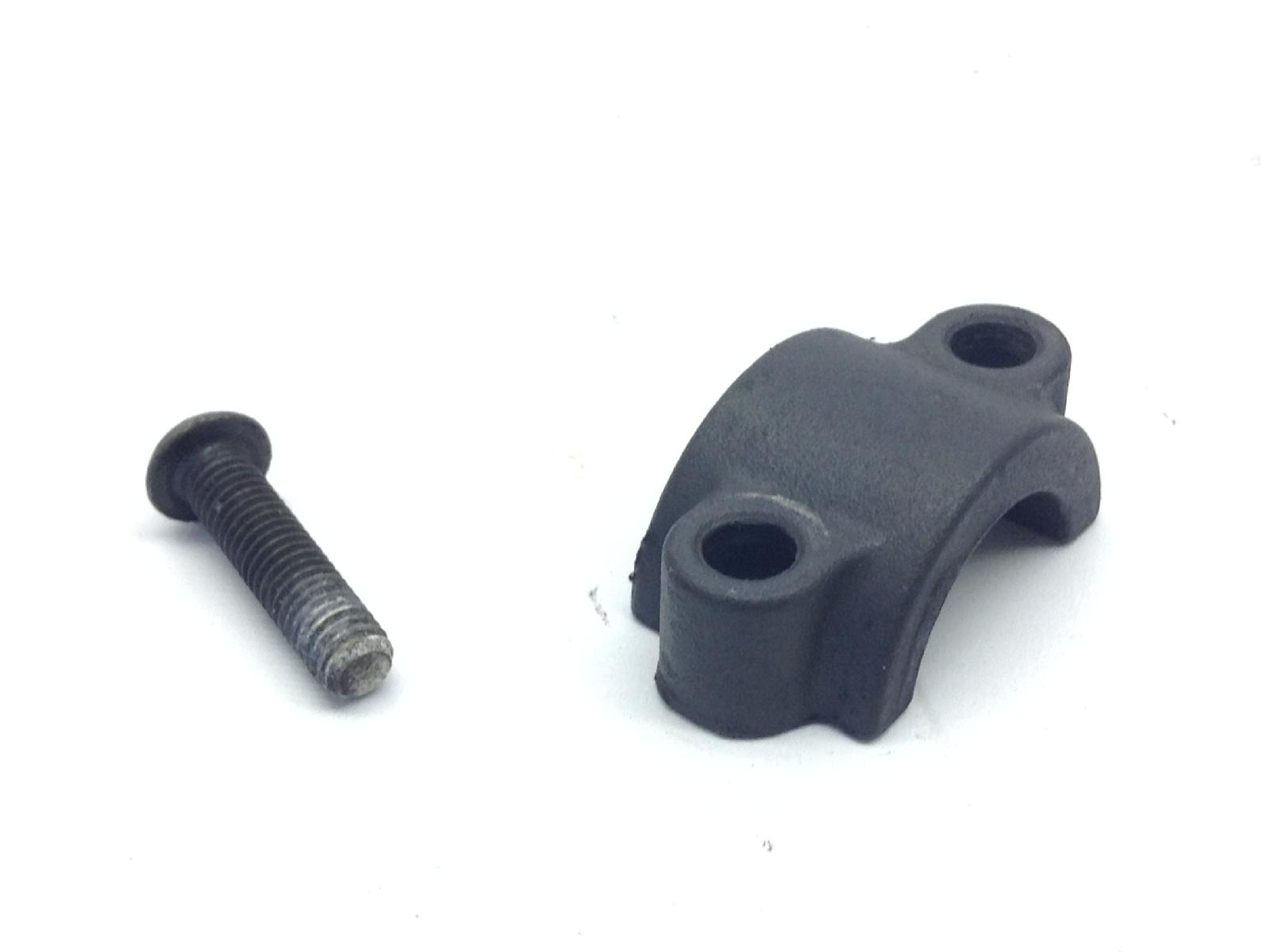 Piaggio vespa et4 125 cavallotto pompa freno destra 1996 1998 m0400